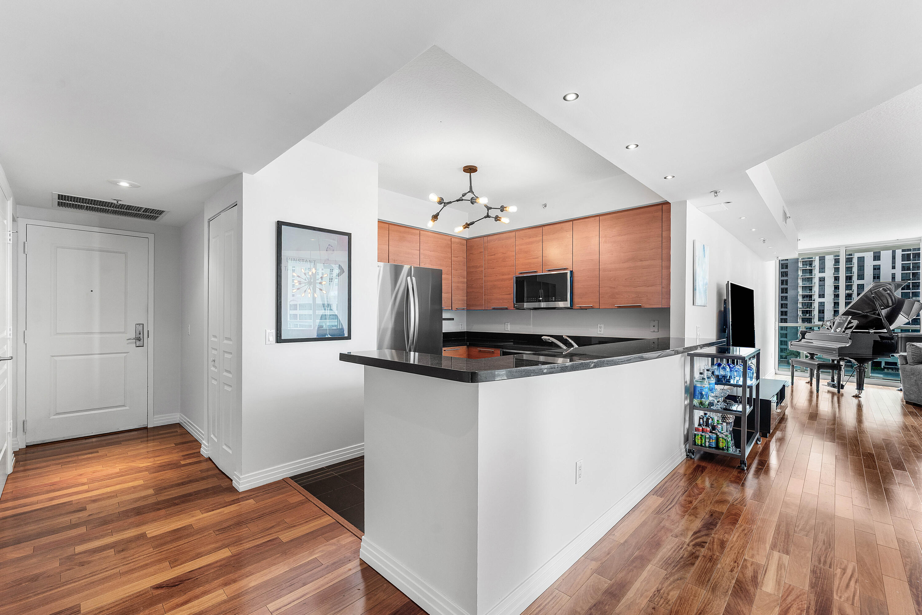 350 SE 2nd St #1730 Fort Lauderdale, FL 33301