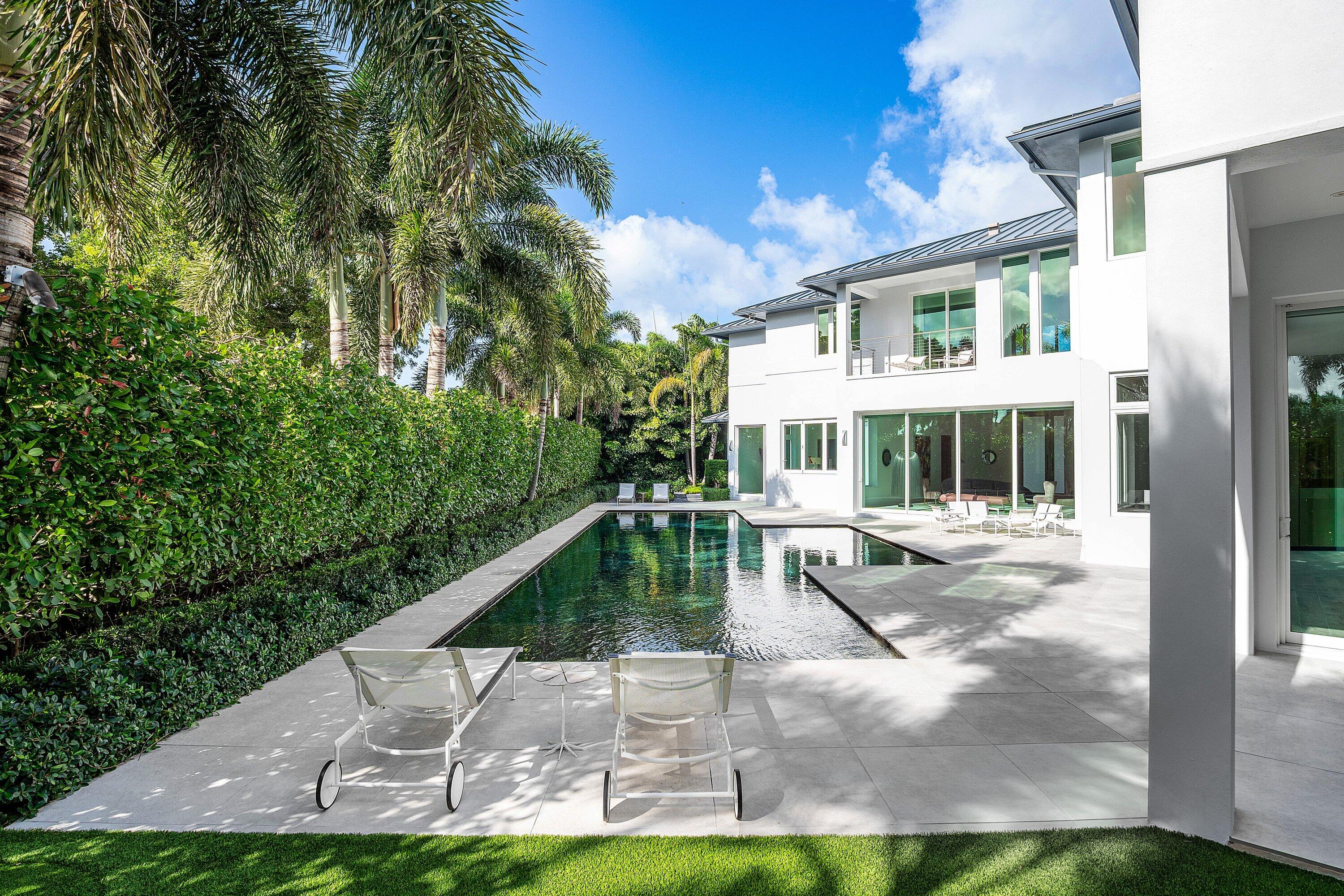 1900 Sabal Palm Dr Boca Raton, FL 33432