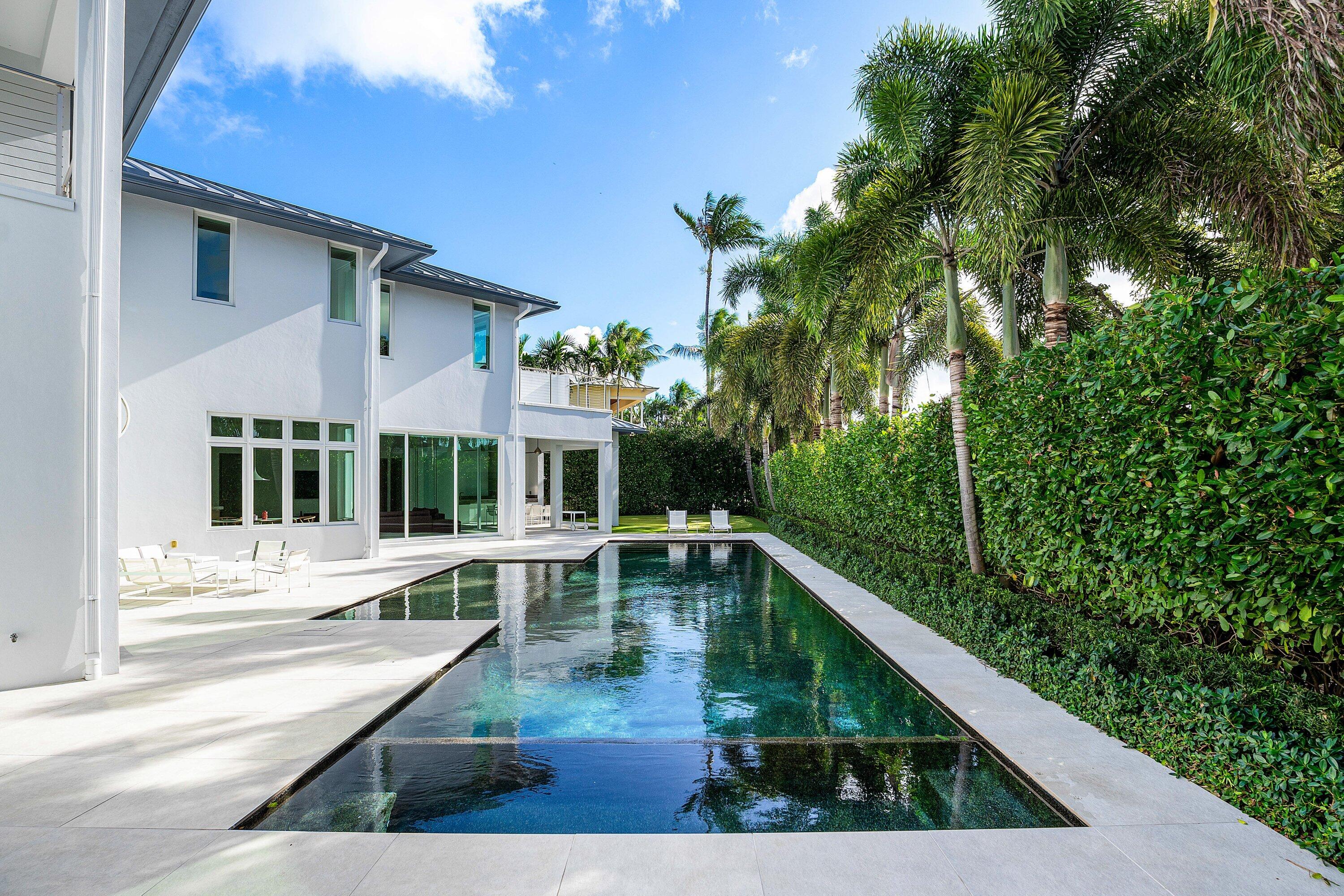 1900 Sabal Palm Dr Boca Raton, FL 33432