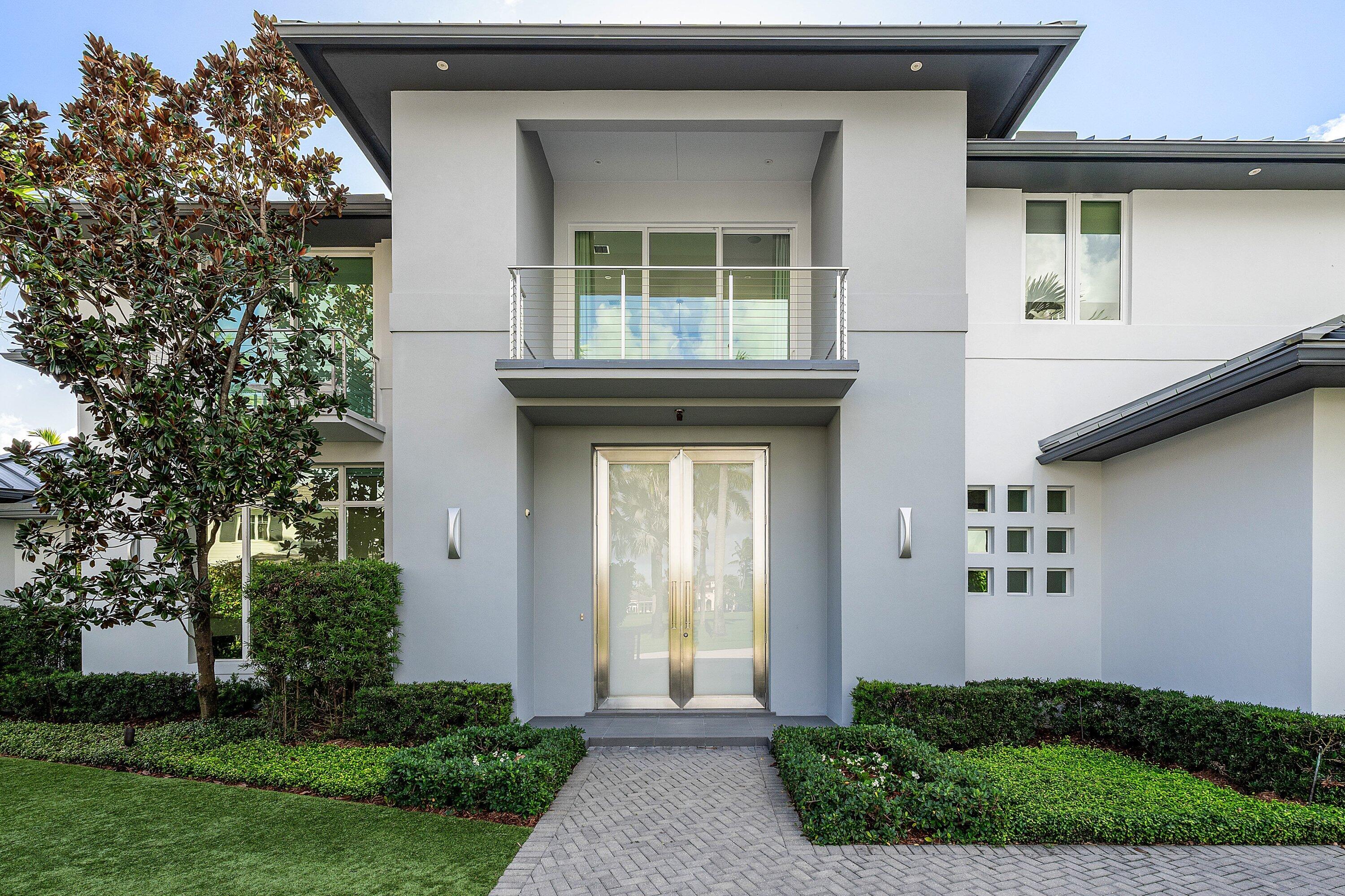 1900 Sabal Palm Dr Boca Raton, FL 33432