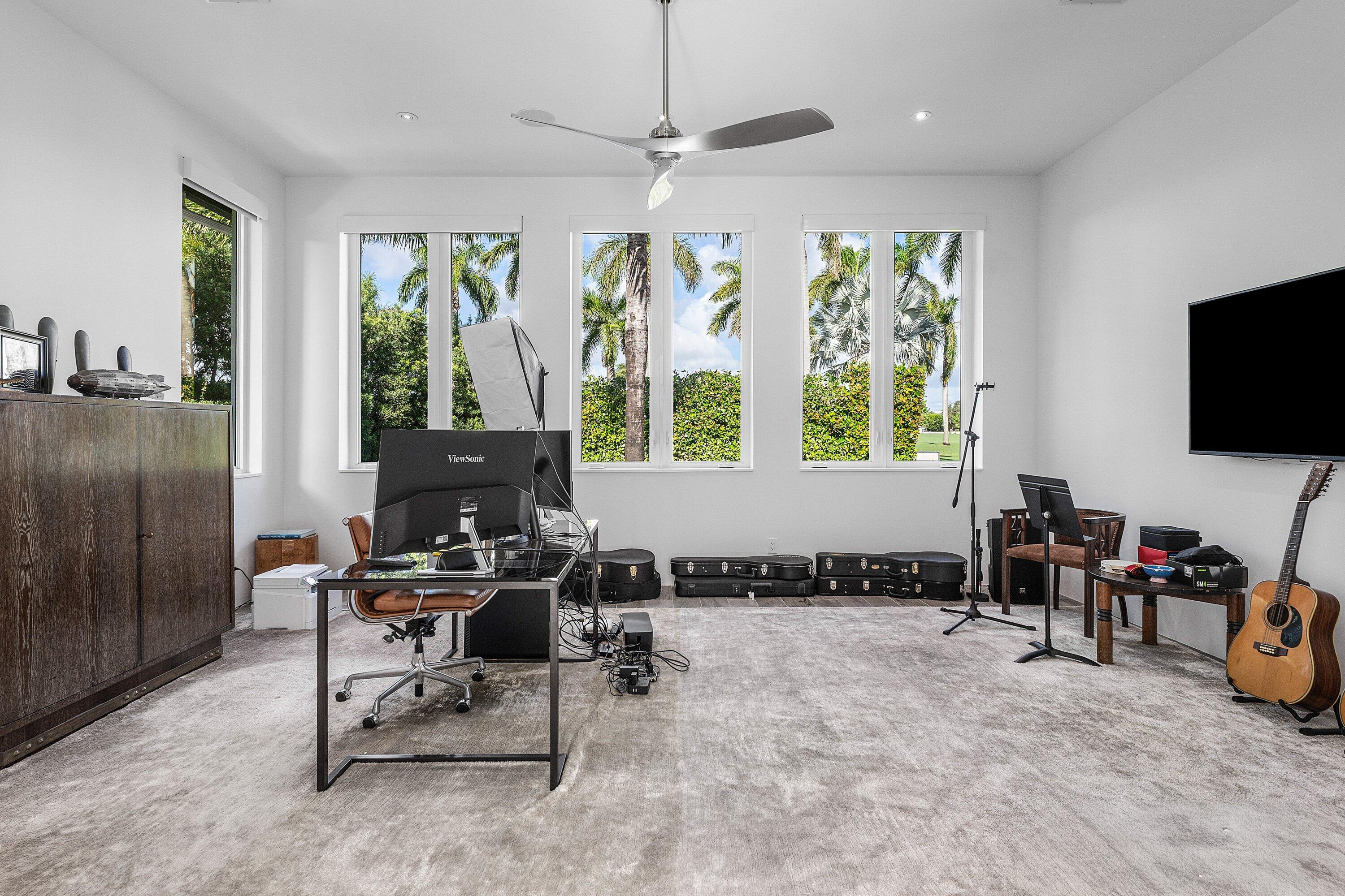 1900 Sabal Palm Dr Boca Raton, FL 33432
