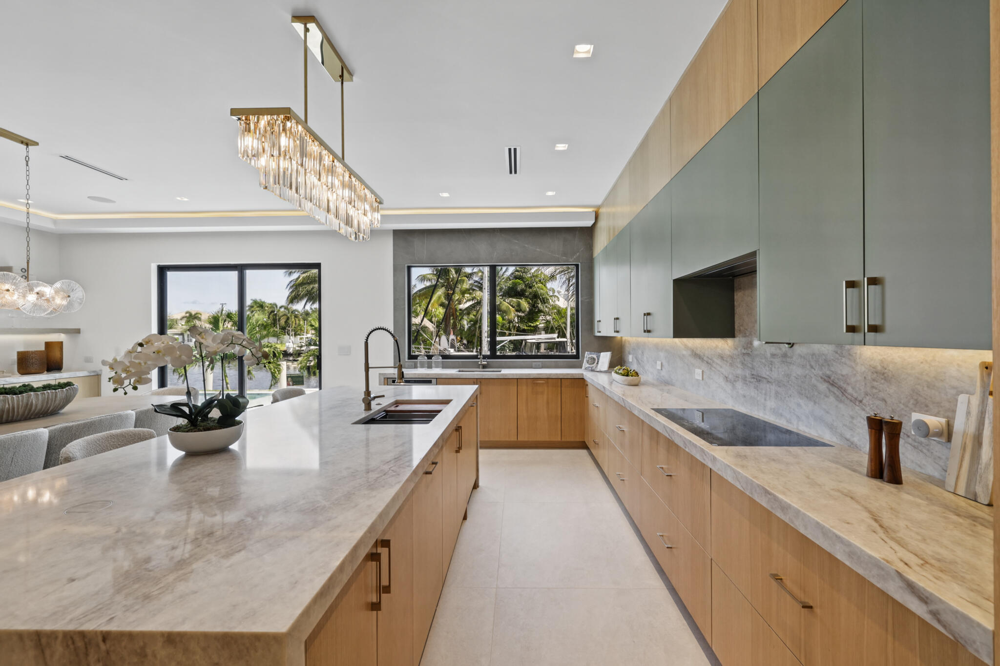 4730 NE 22nd Ave Lighthouse Point, FL 33064