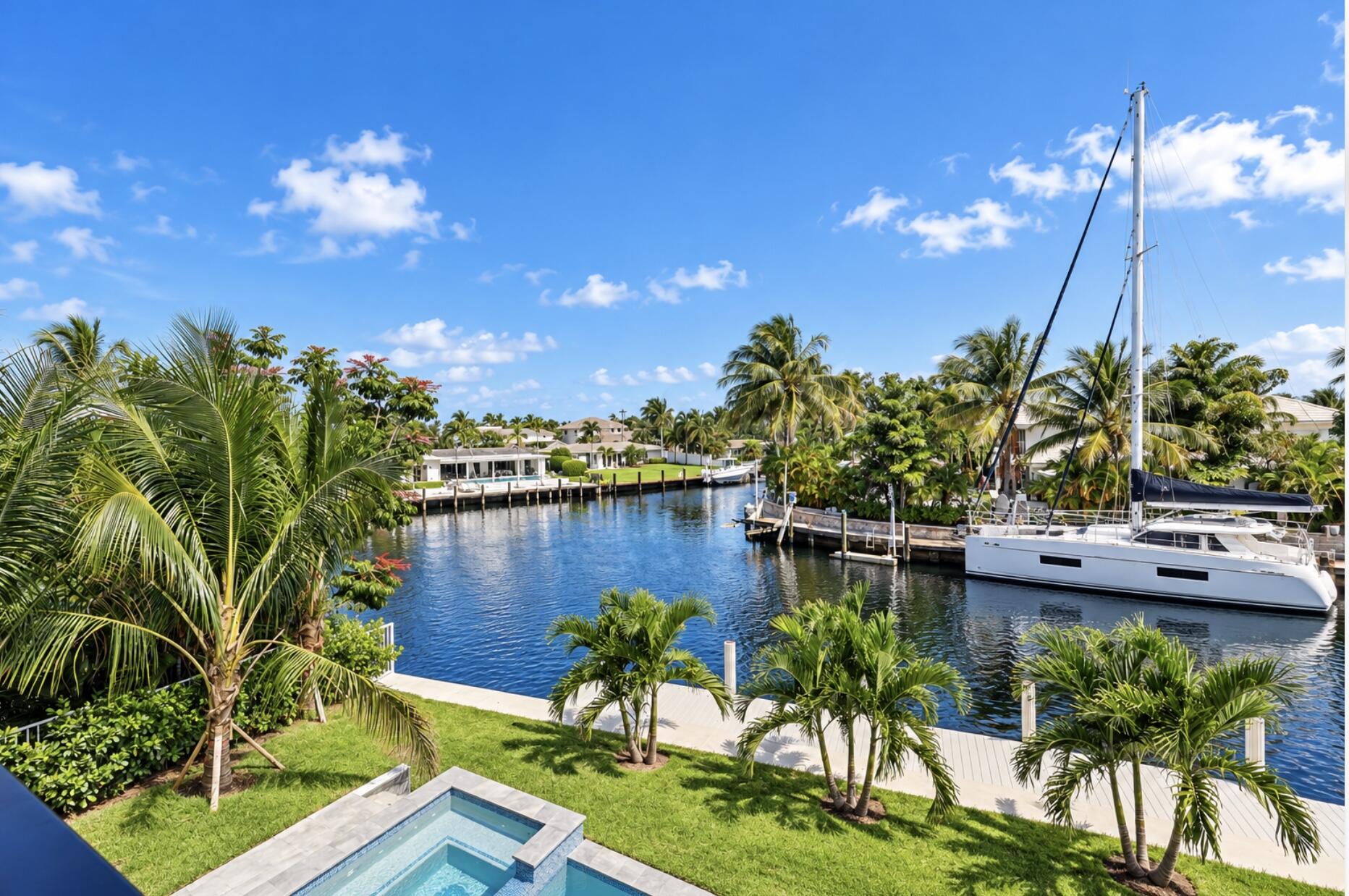 4730 NE 22nd Ave Lighthouse Point, FL 33064