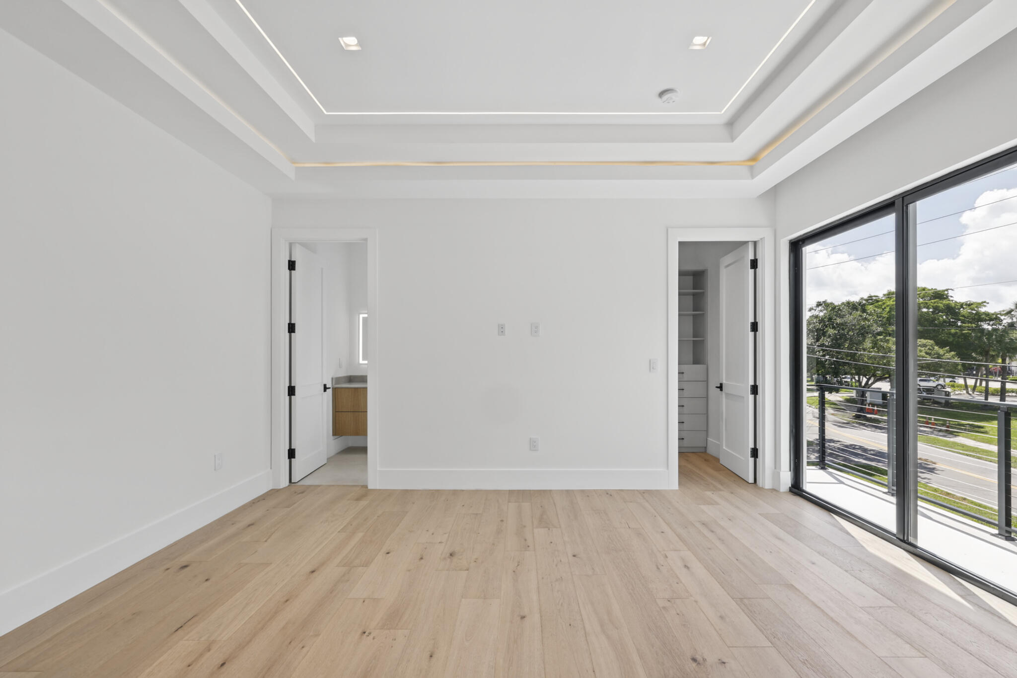 4730 NE 22nd Ave Lighthouse Point, FL 33064