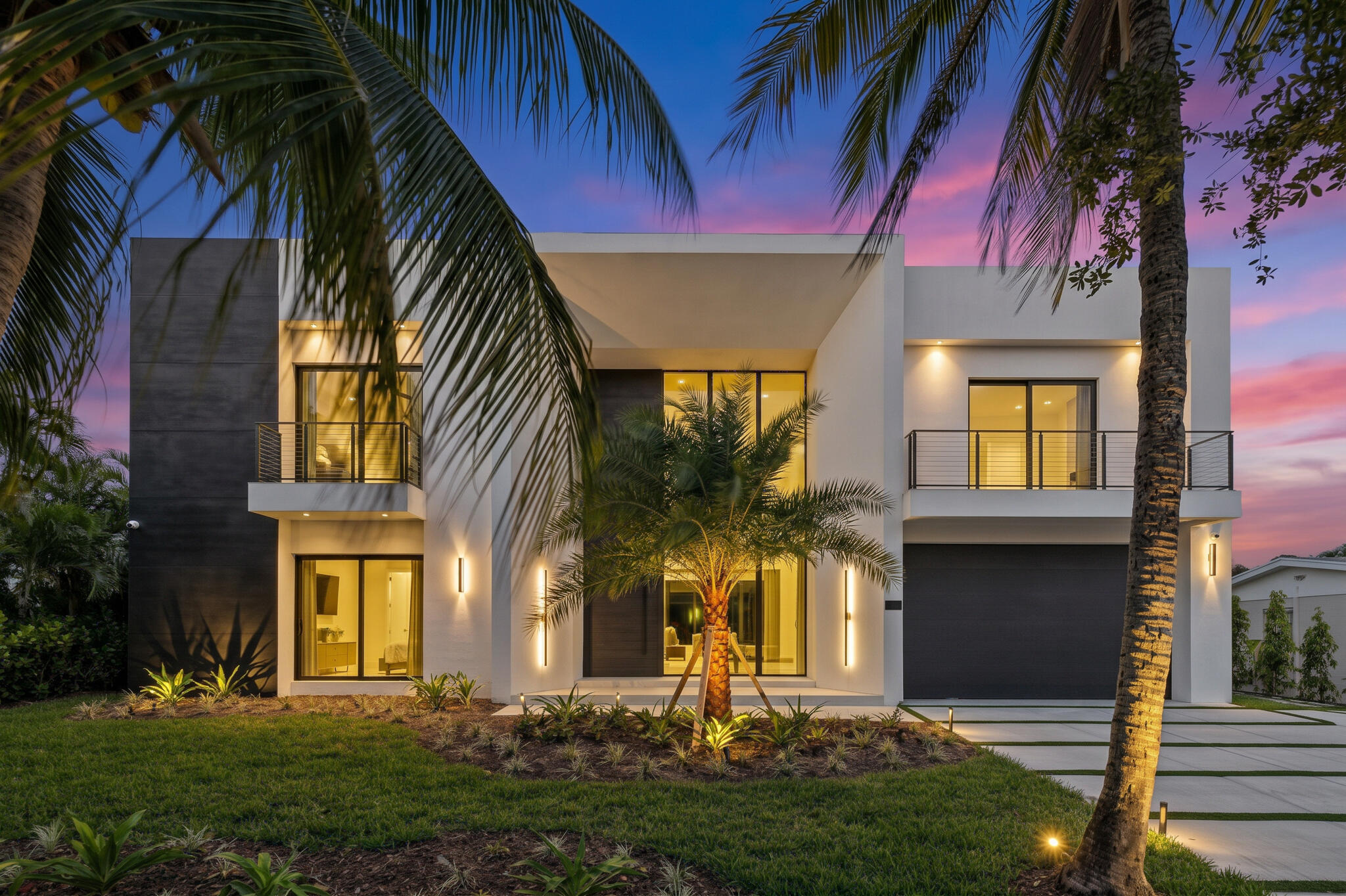 4730 NE 22nd Ave Lighthouse Point, FL 33064