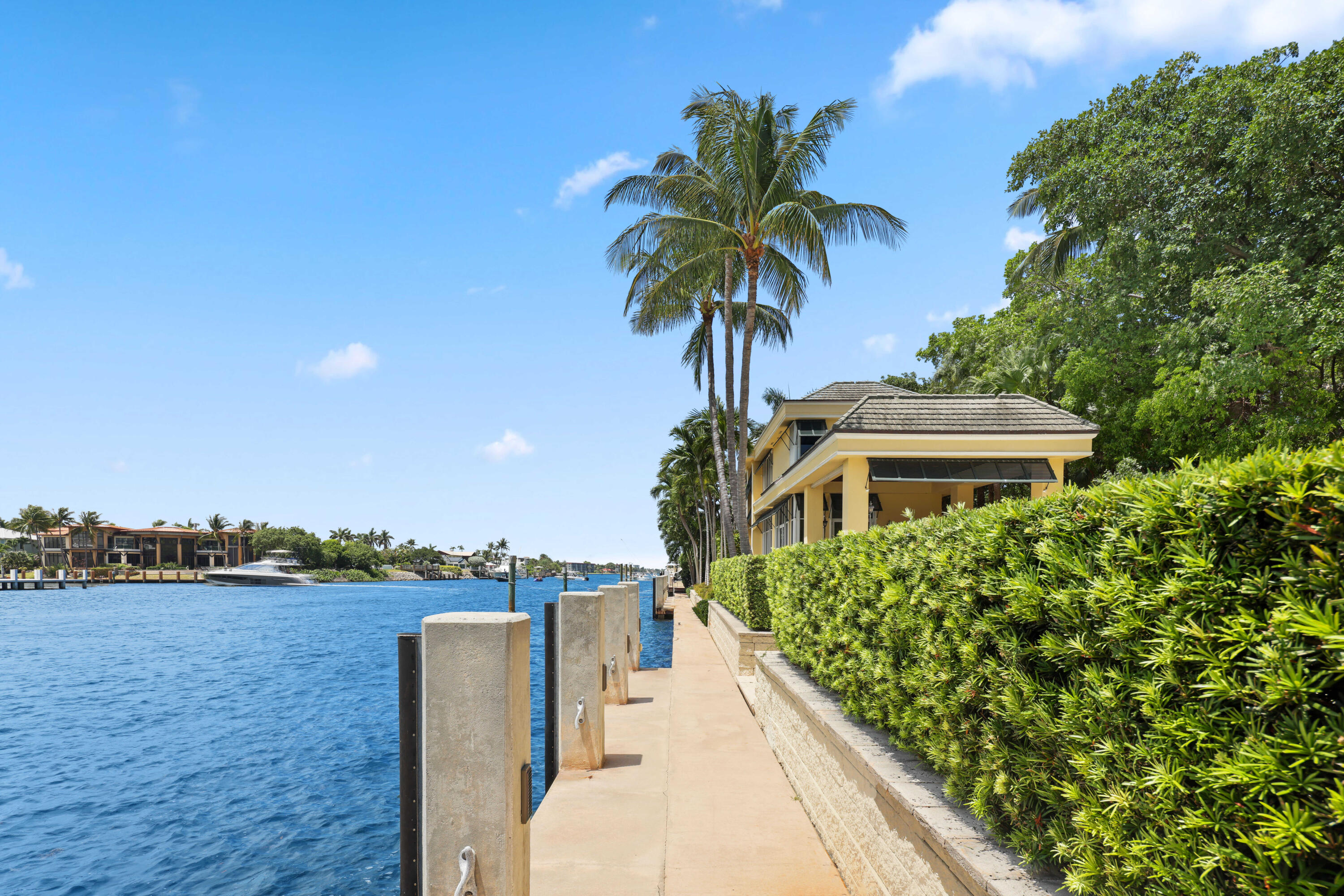 1083 Hillsboro Mile Hillsboro Beach, FL 33062