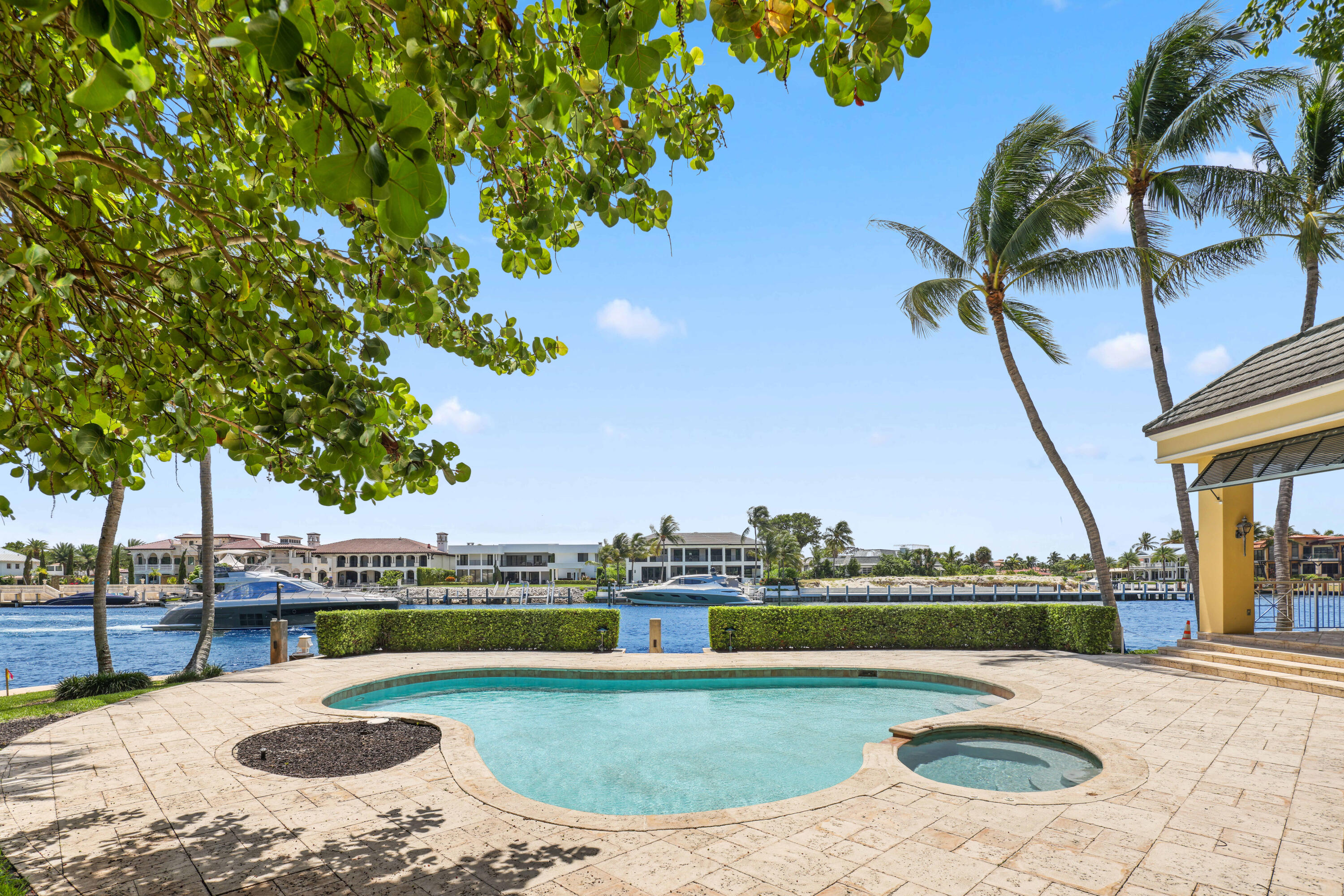 1083 Hillsboro Mile Hillsboro Beach, FL 33062