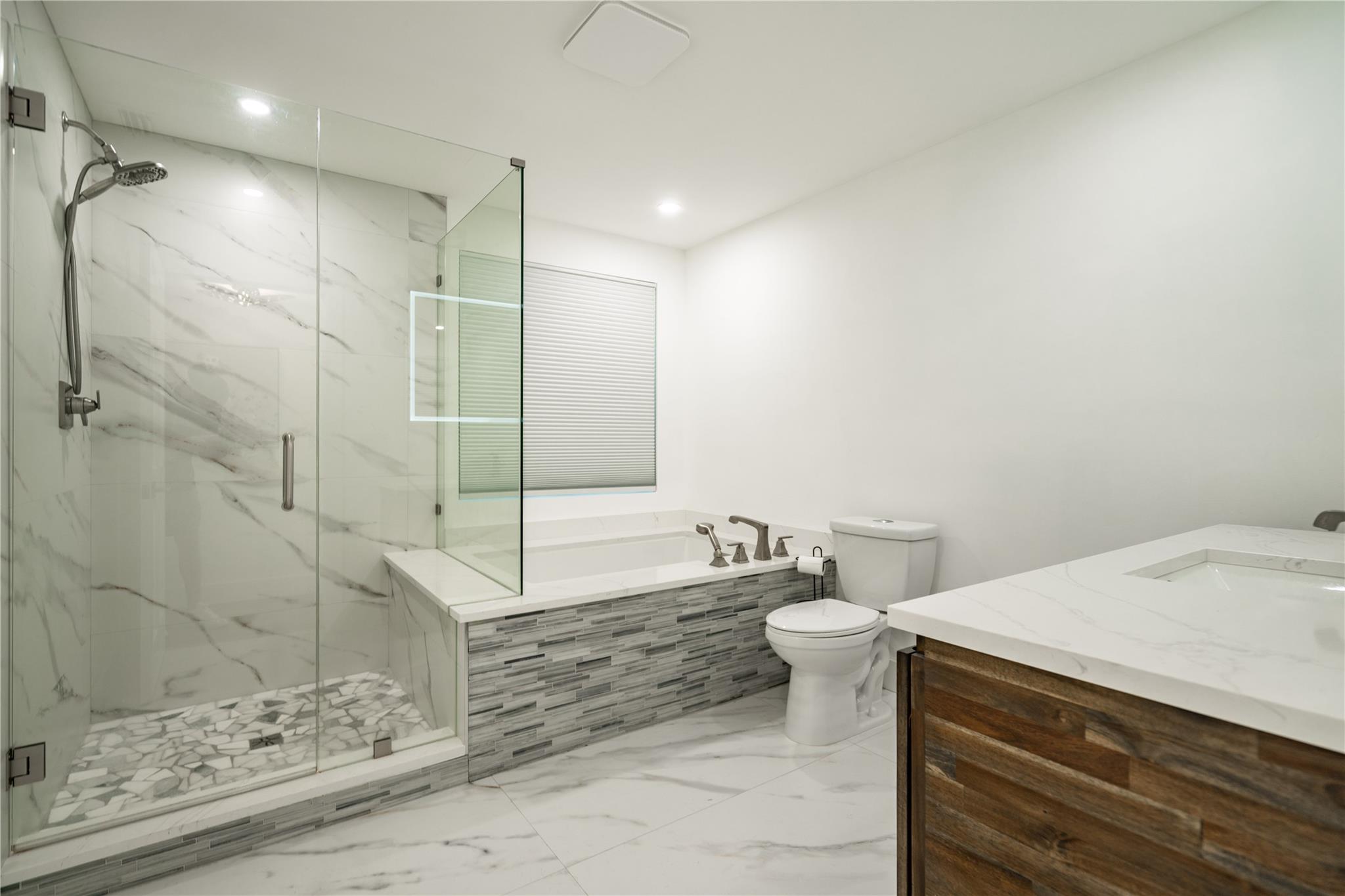 2817 NE 26th Ct Fort Lauderdale, FL 33306