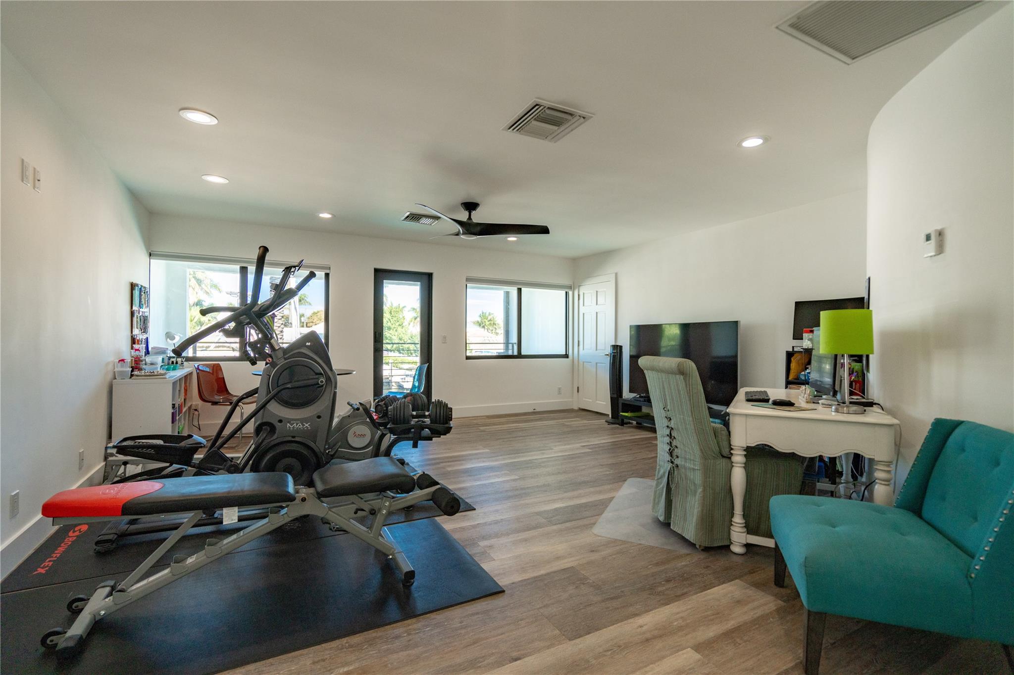 2817 NE 26th Ct Fort Lauderdale, FL 33306