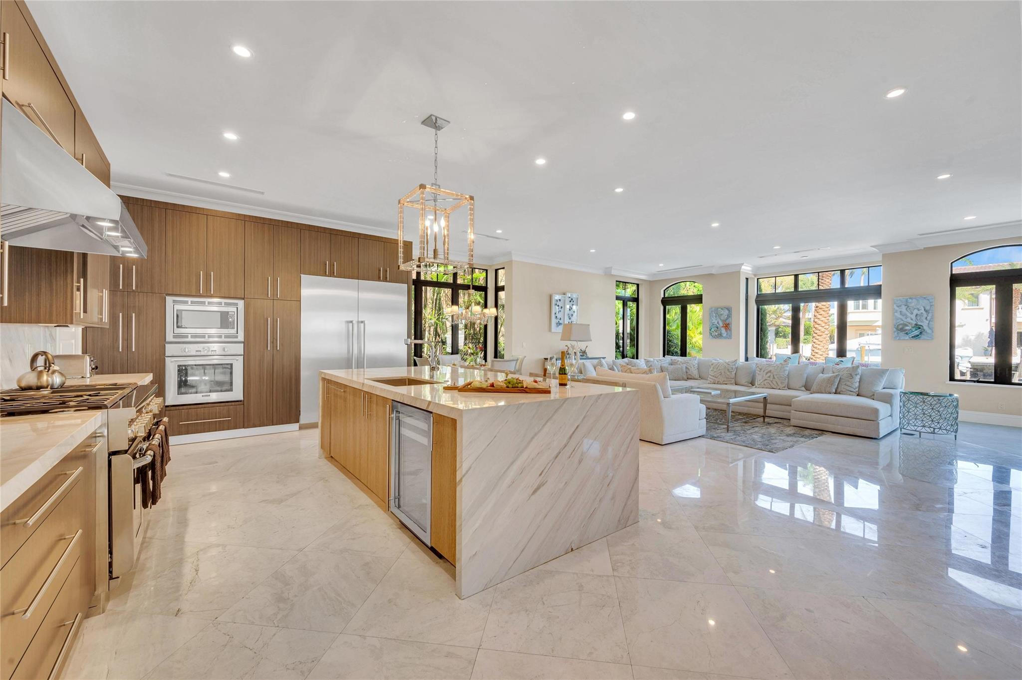 156 Fiesta Way Fort Lauderdale, FL 33301