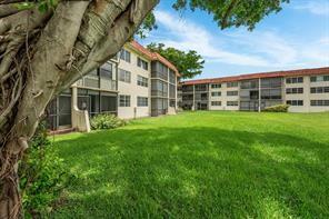 8990 S Hollybrook Blvd #209