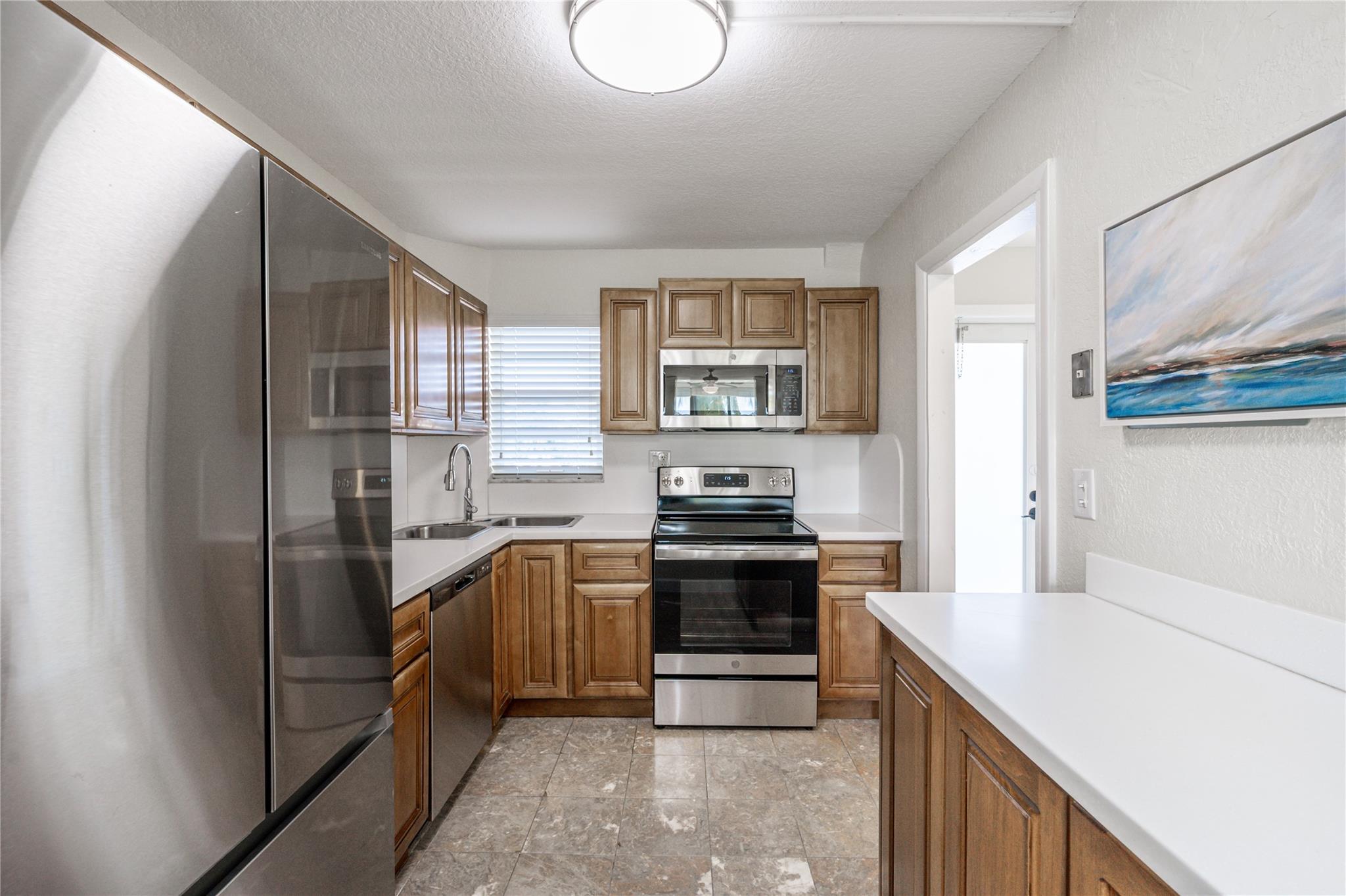 8900 Washington Blvd #403A