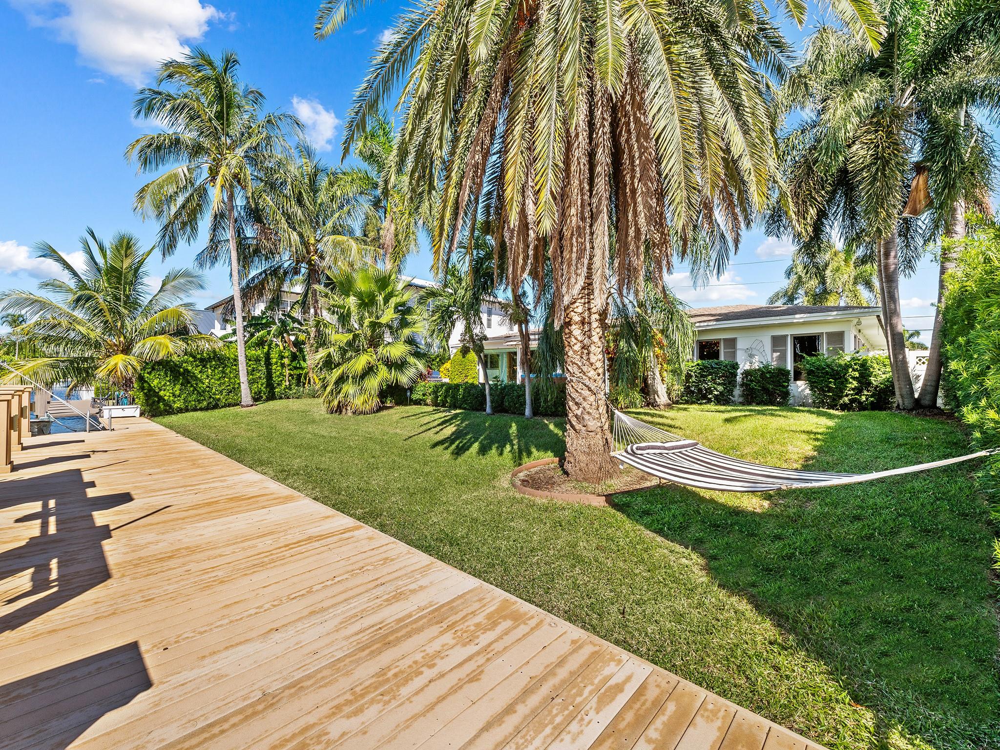 2612 Grace Dr Fort Lauderdale, FL 33316