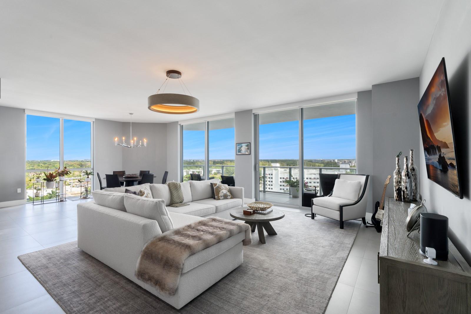 17111 Biscayne Blvd #1101 North Miami Beach, FL 33160