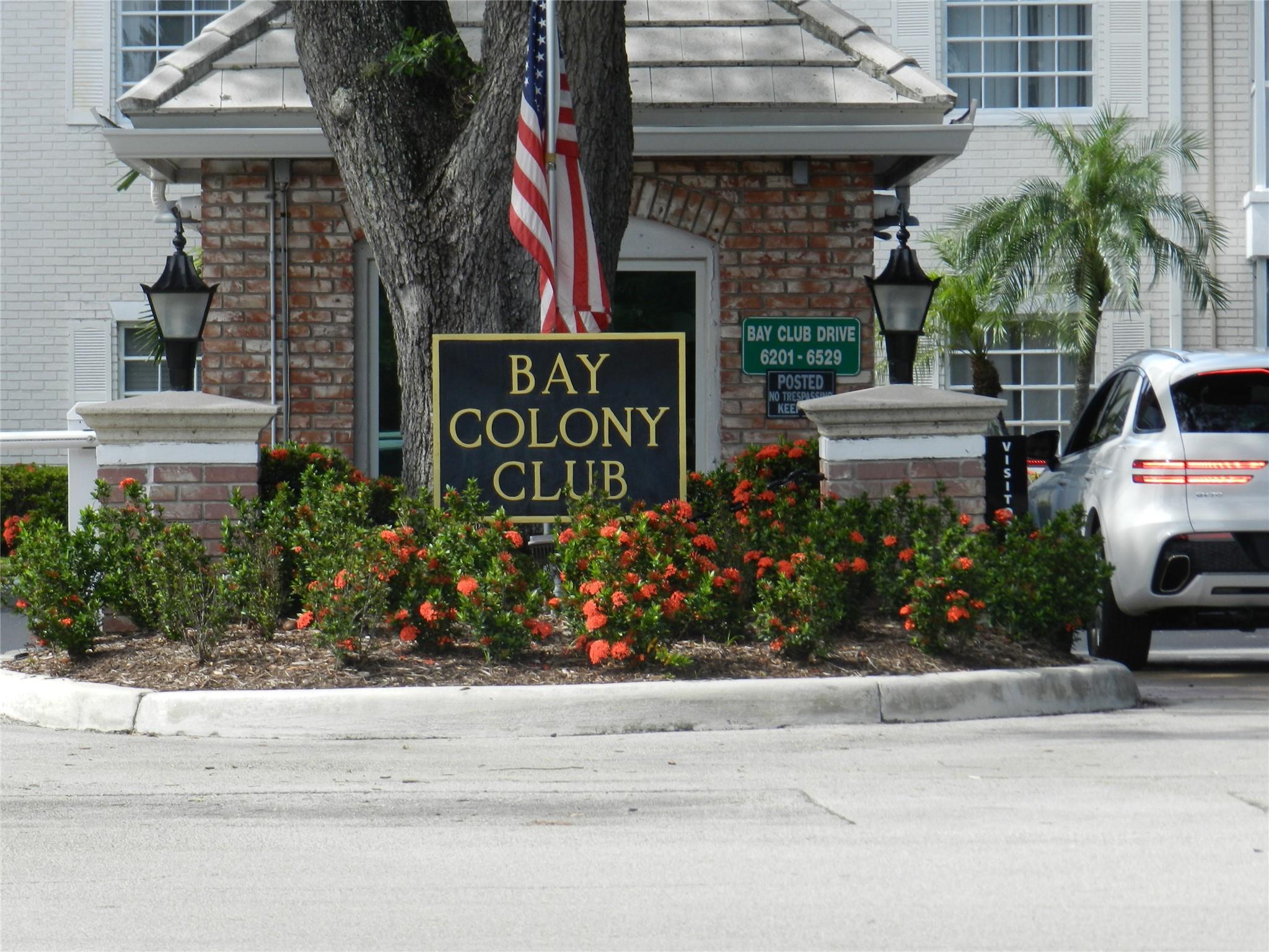 6307 Bay Clb Dr #2