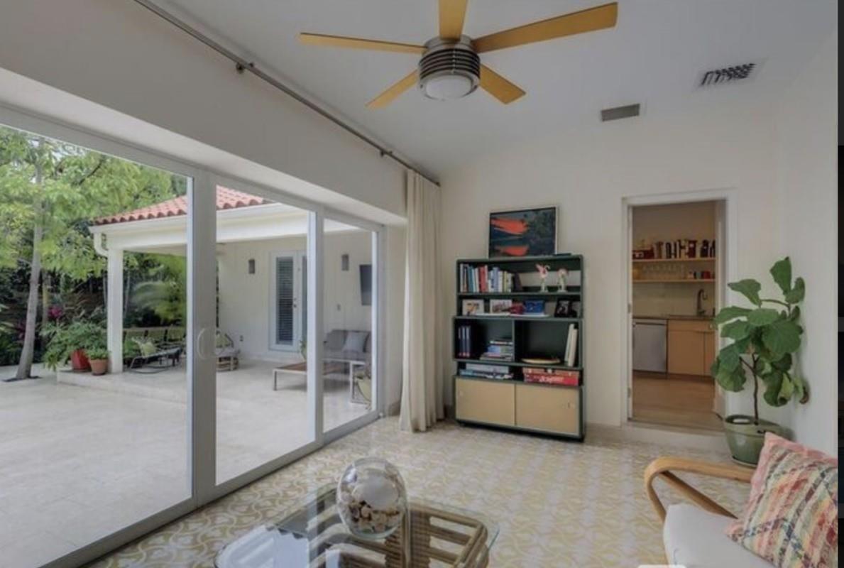 440 NE 53rd St Miami, FL 33137