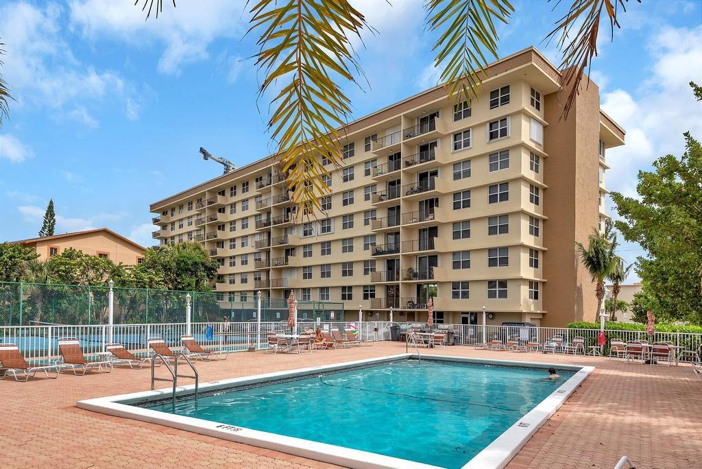 1009 N Ocean Blvd #411