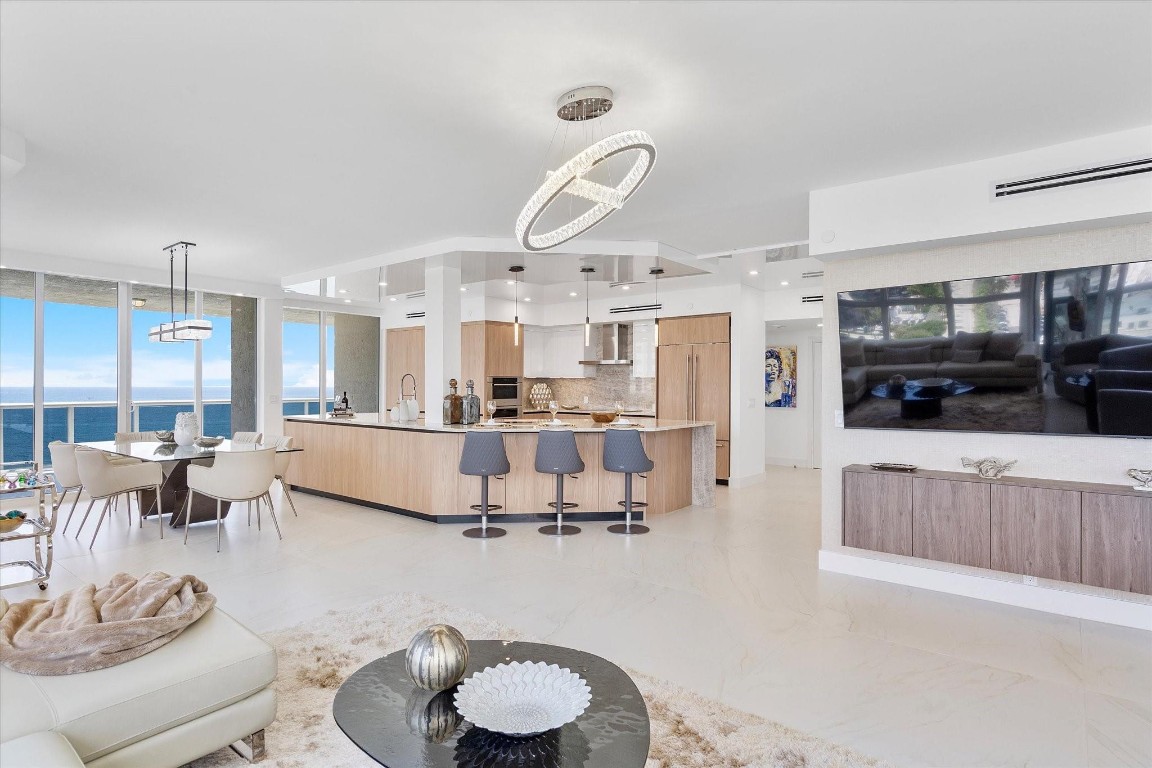 3100 N Ocean #1501 Fort Lauderdale, FL 33308