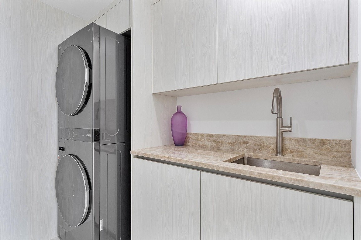 3100 N Ocean #1501 Fort Lauderdale, FL 33308