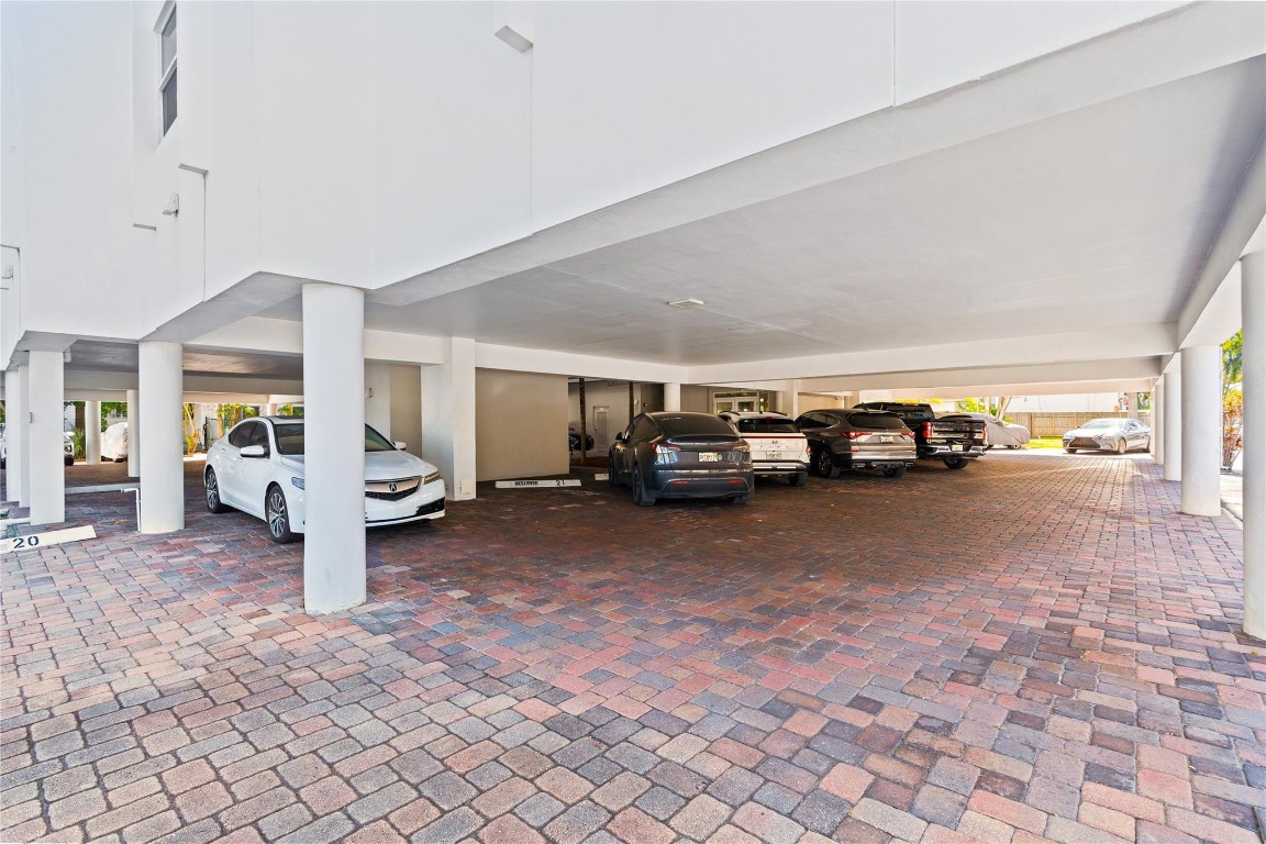 1770 E Las Olas #505 Fort Lauderdale, FL 33301