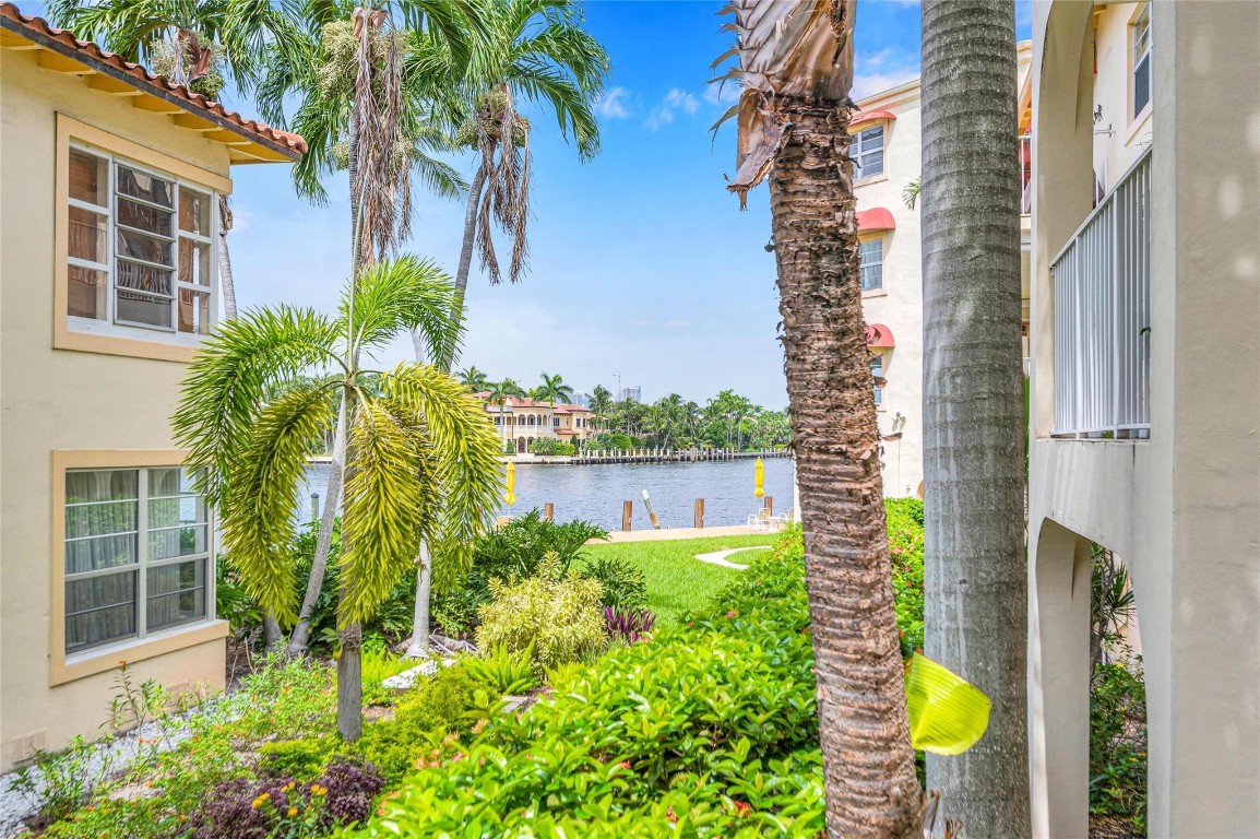 341 N Birch Rd #204 Fort Lauderdale, FL 33304