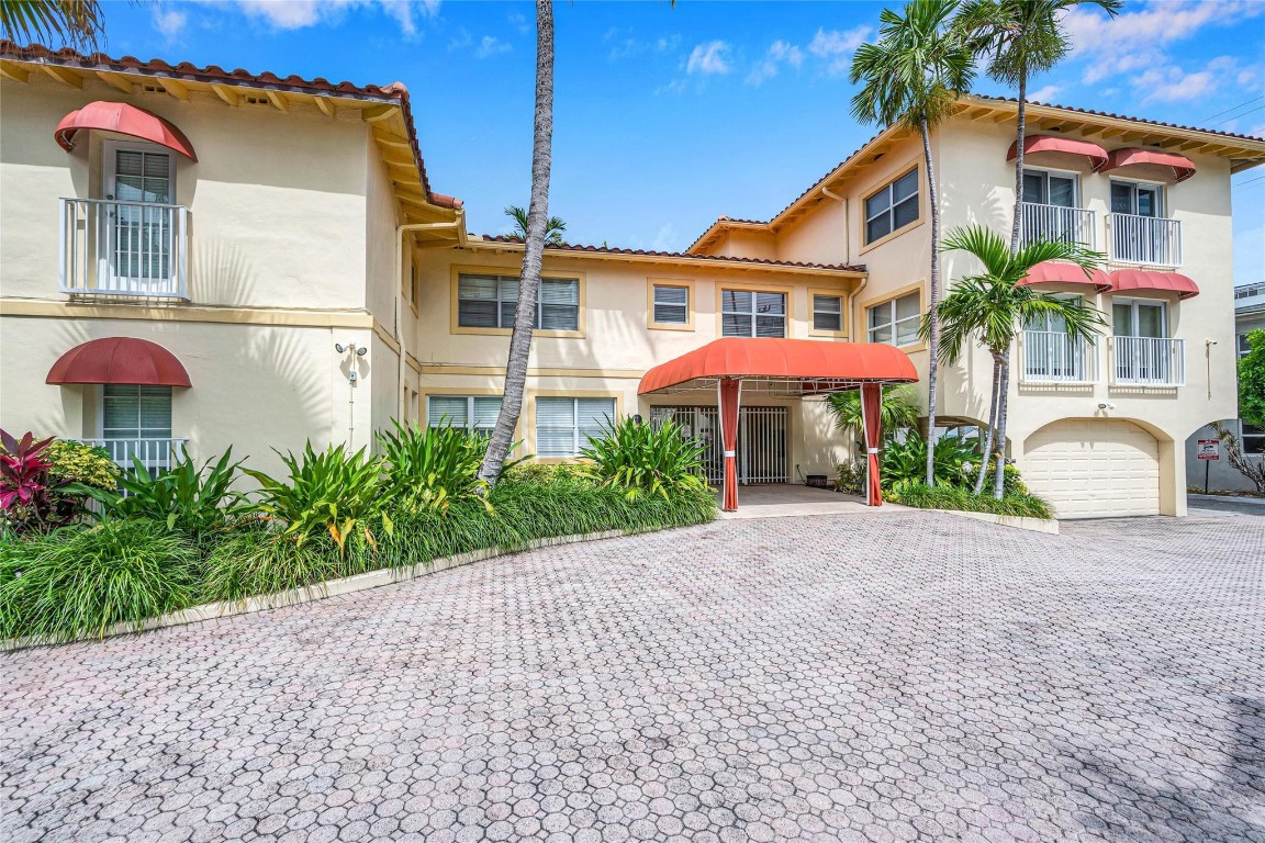 341 N Birch Rd #204 Fort Lauderdale, FL 33304