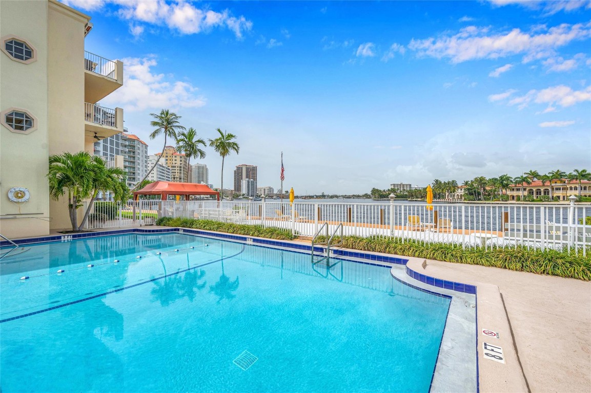 341 N Birch Rd #204 Fort Lauderdale, FL 33304