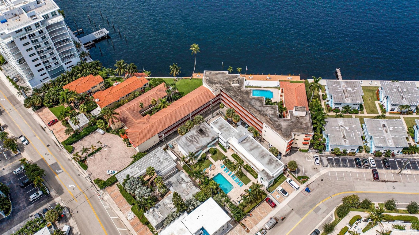 341 N Birch Rd #204 Fort Lauderdale, FL 33304