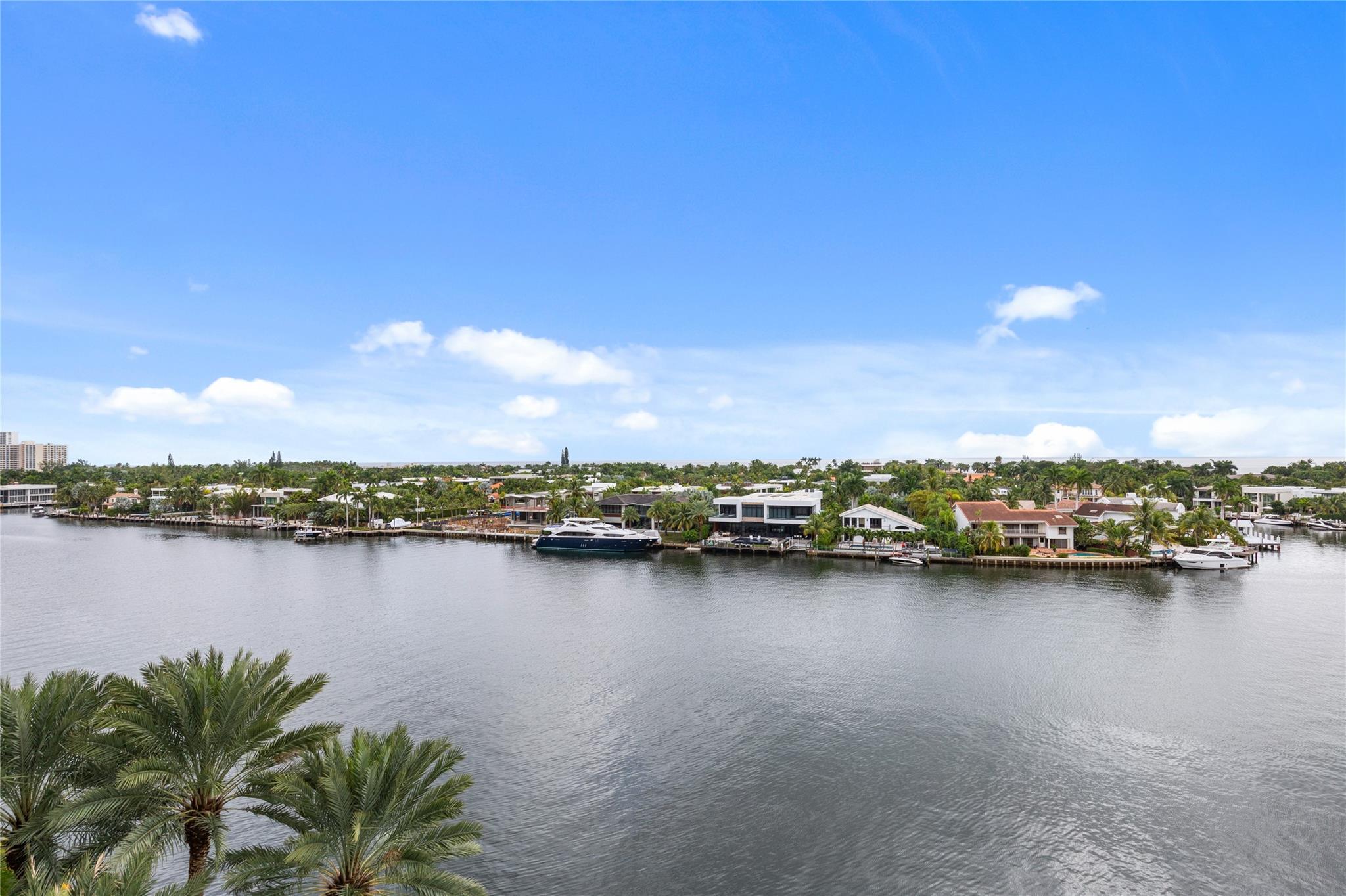 20201 E Country Clb Dr #706 Aventura, FL 33180