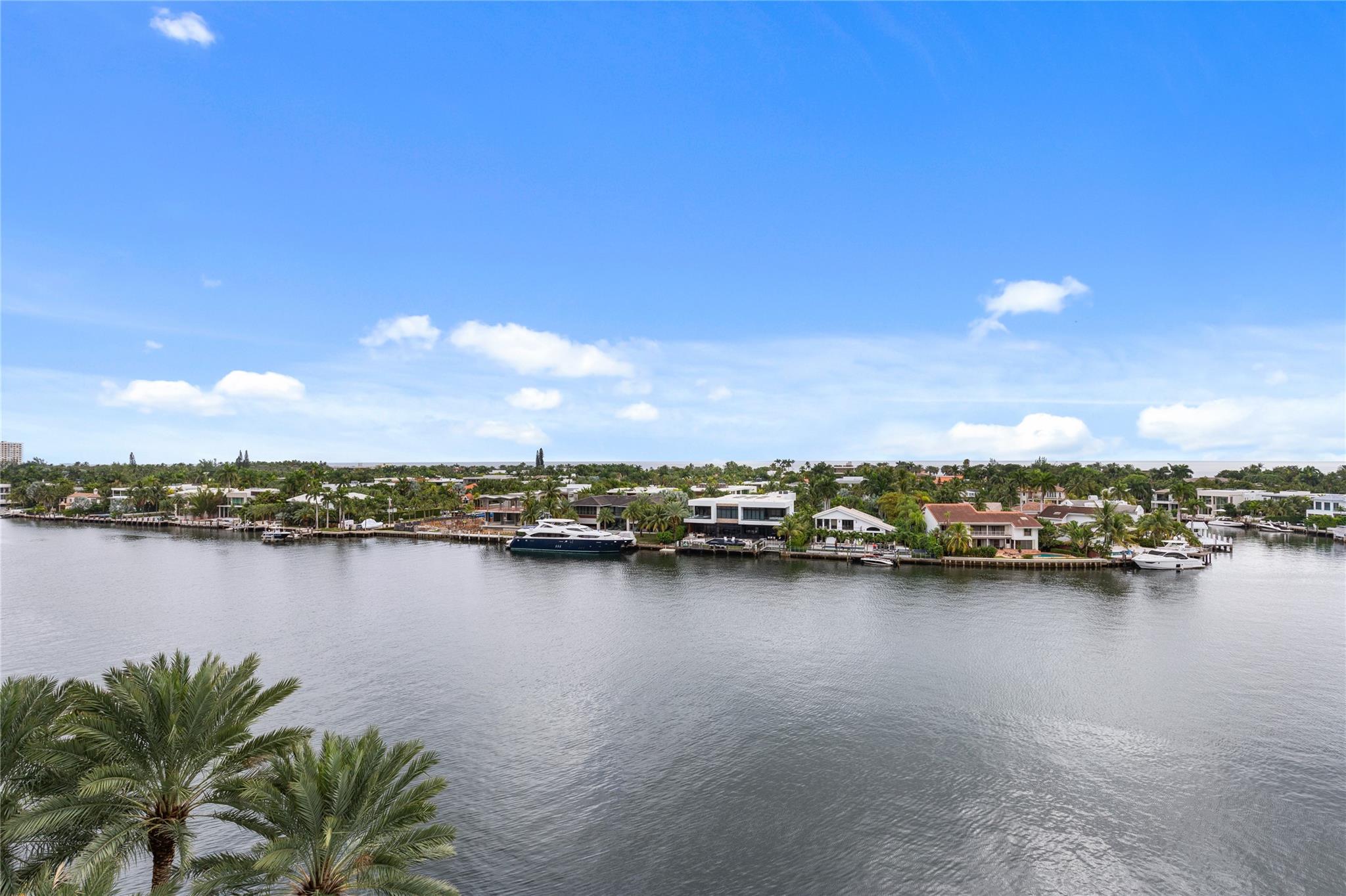 20201 E Country Clb Dr #706 Aventura, FL 33180