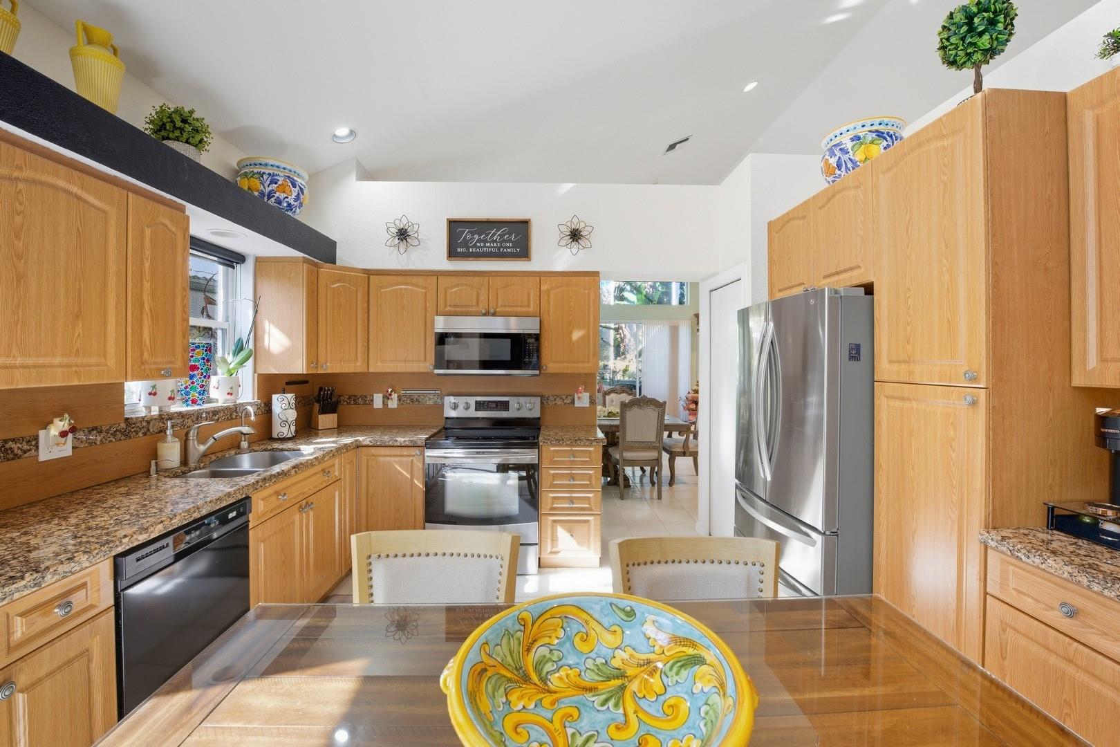 6441 Three Lks Ln Boynton Beach, FL 33437