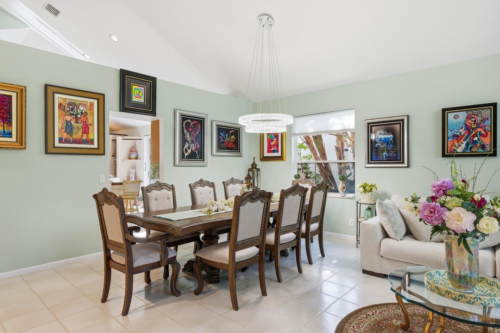 6441 Three Lks Ln Boynton Beach, FL 33437