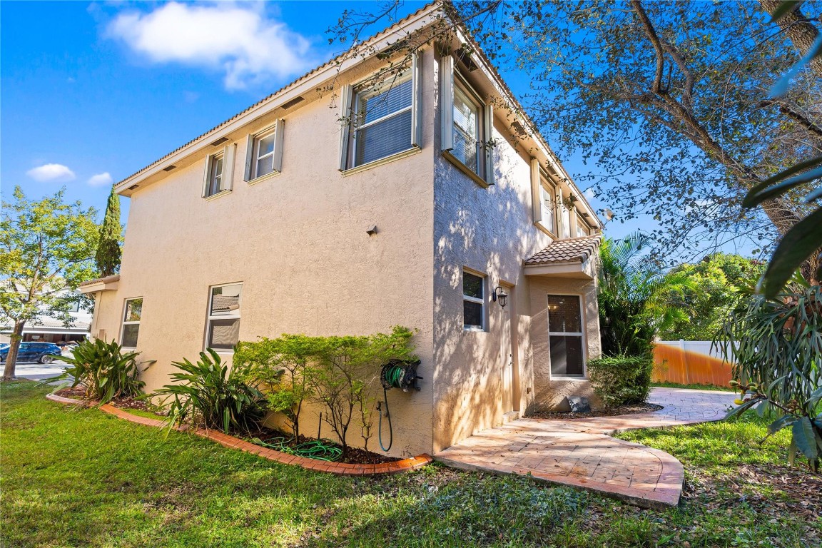 16376 SW 31st Miramar, FL 33027