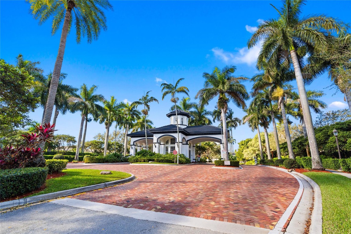 16376 SW 31st Miramar, FL 33027