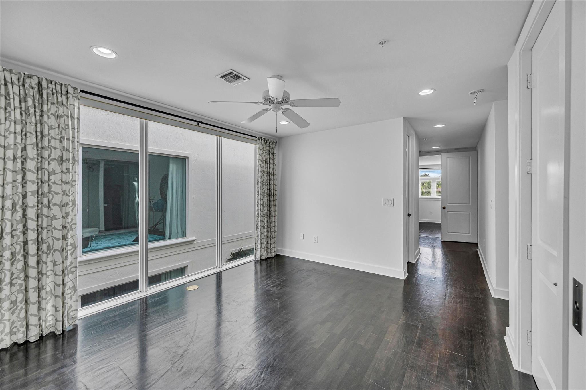 61 Isle Of Venice Fort Lauderdale, FL 33301