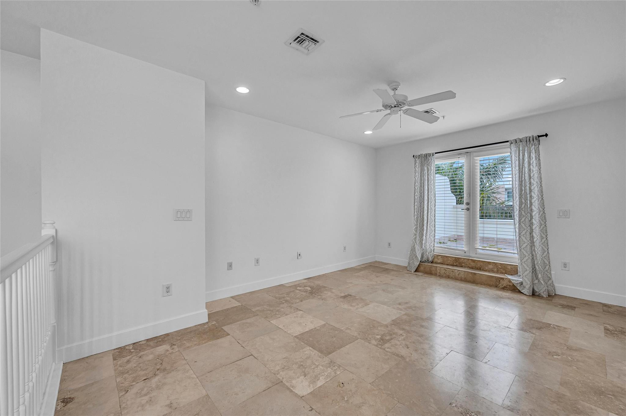 61 Isle Of Venice Fort Lauderdale, FL 33301