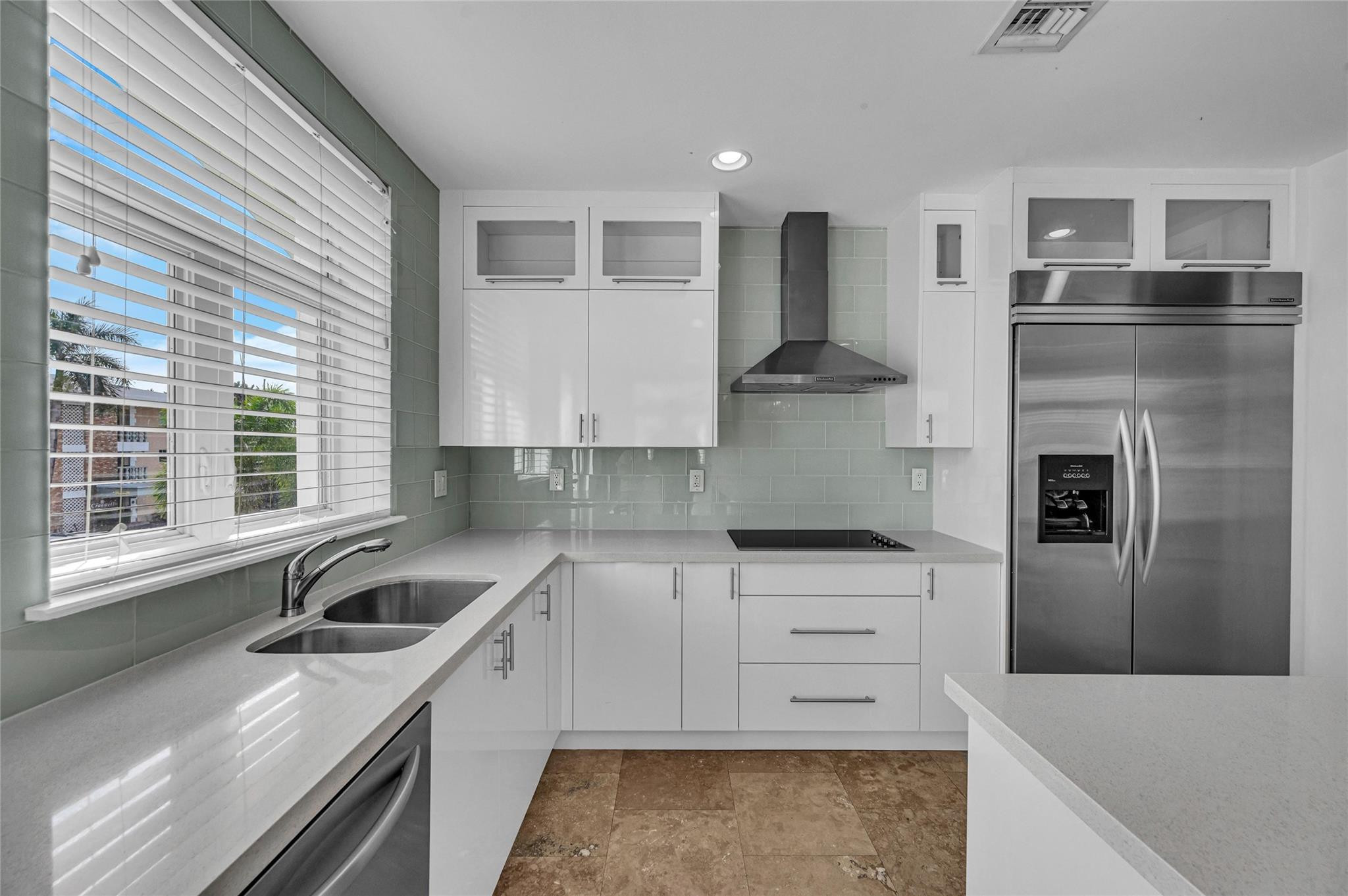 61 Isle Of Venice Fort Lauderdale, FL 33301