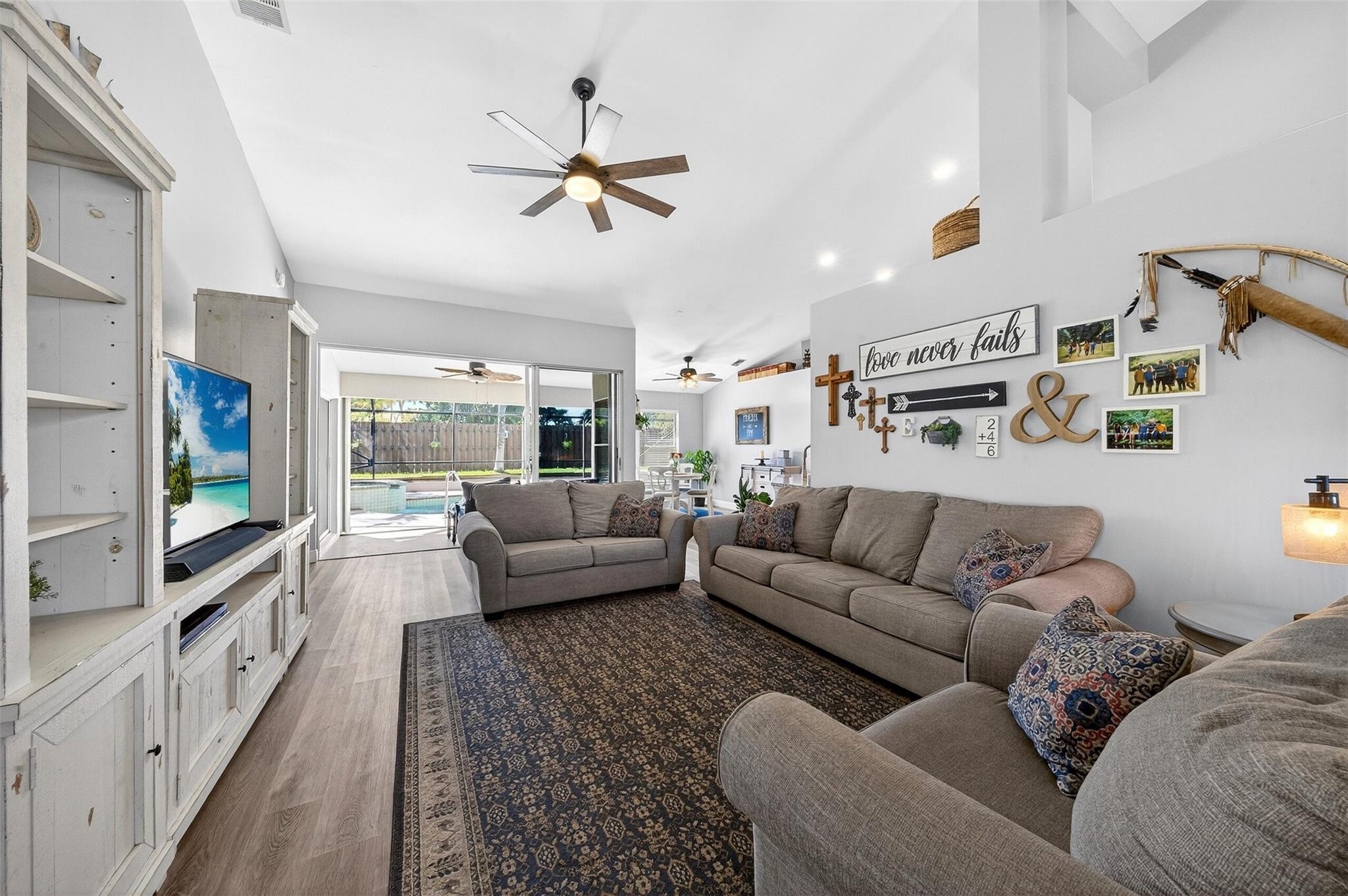 2 Meadows Park Boynton Beach, FL 33436