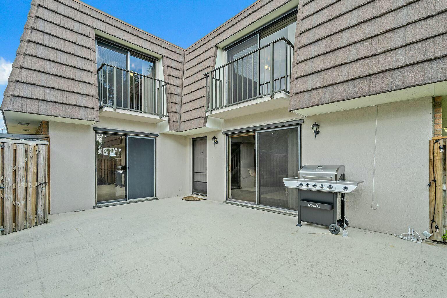 2020 20th Ct Jupiter, FL 33477