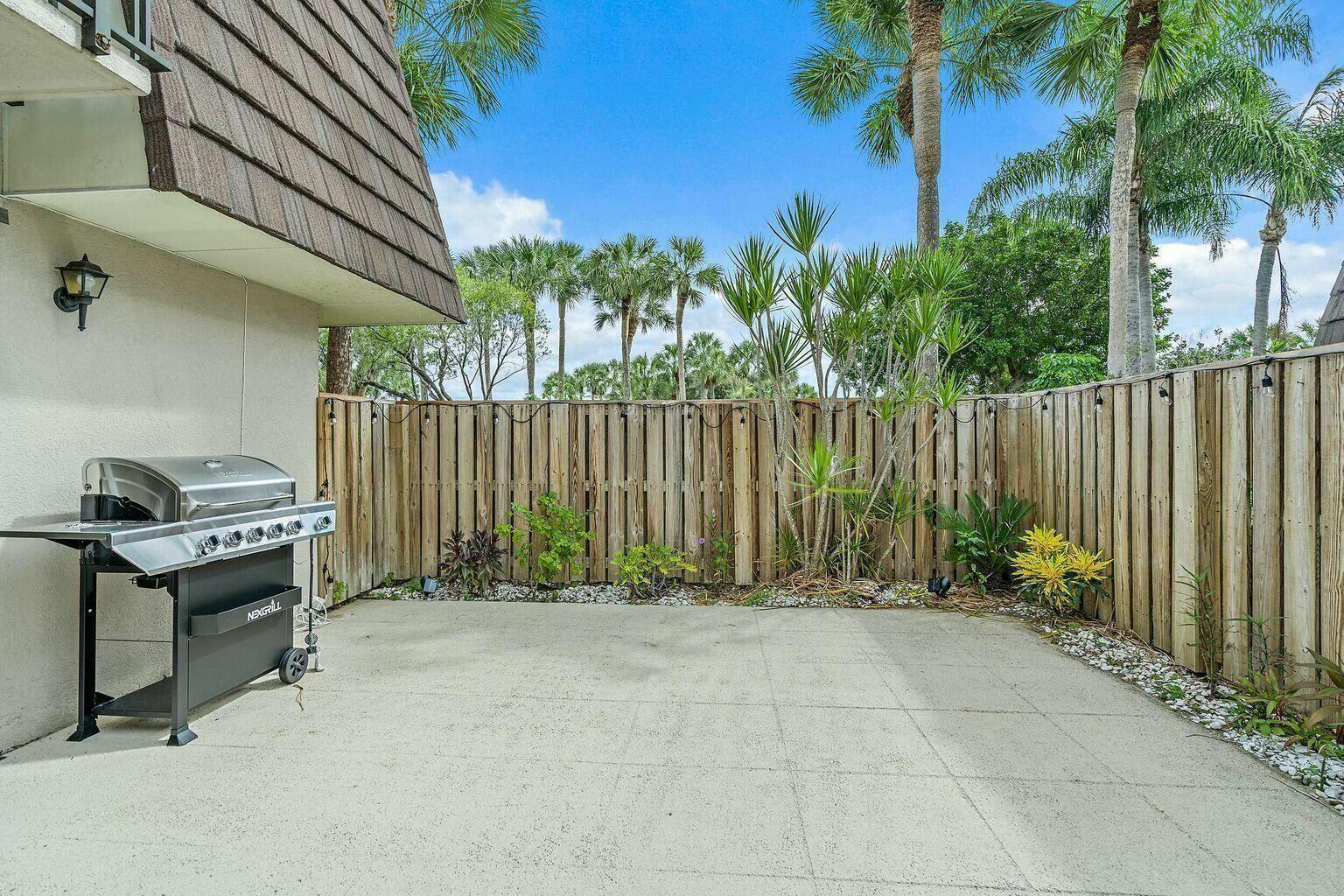 2020 20th Ct Jupiter, FL 33477