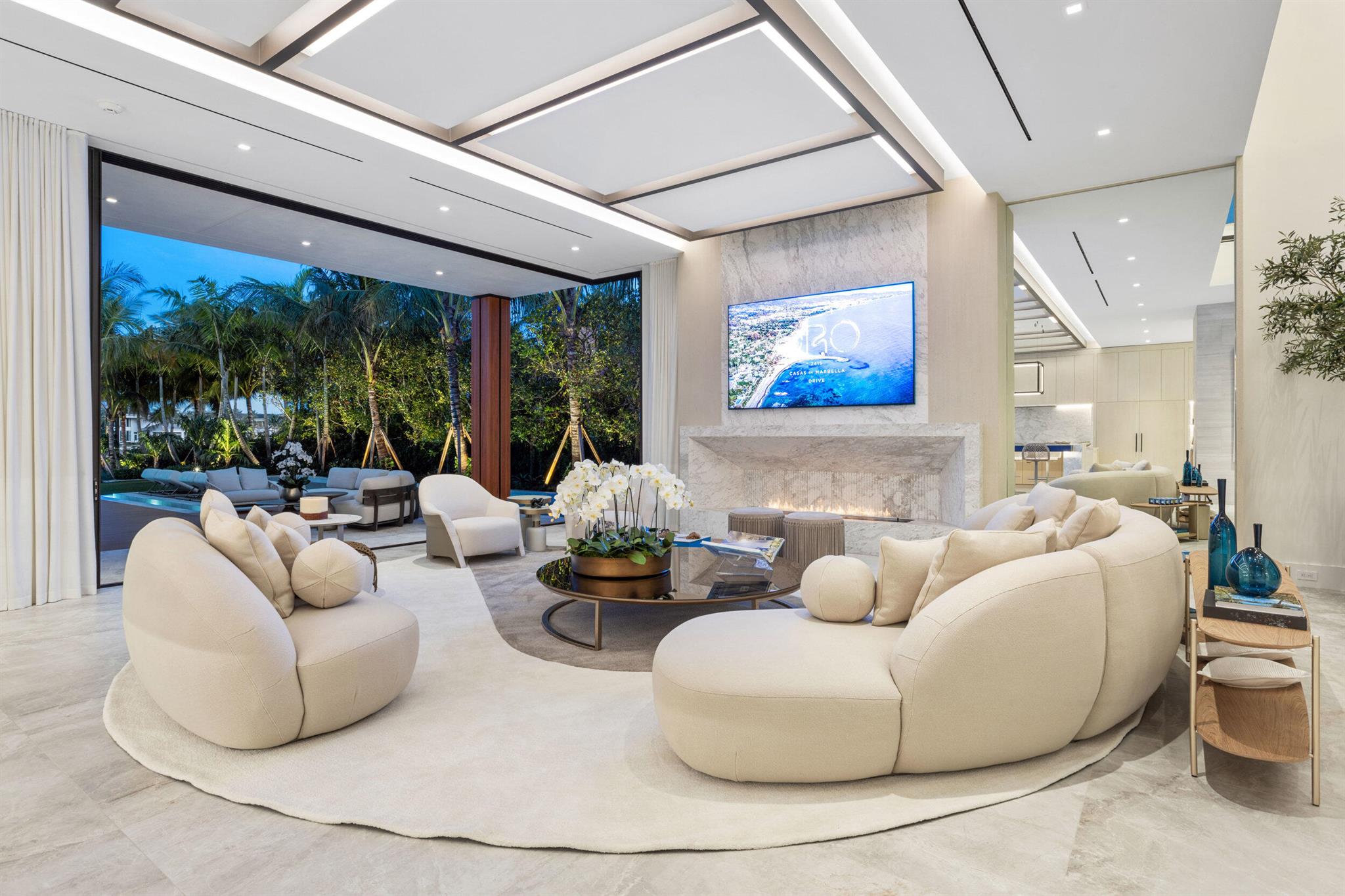 2415 Casas De Marbella Dr Palm Beach Gardens, FL 33410