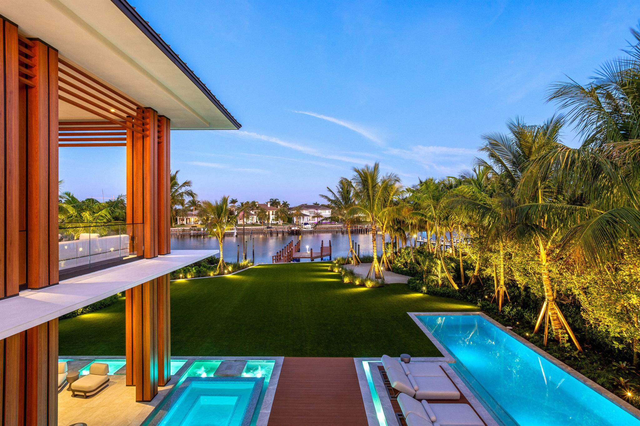 2415 Casas De Marbella Dr Palm Beach Gardens, FL 33410