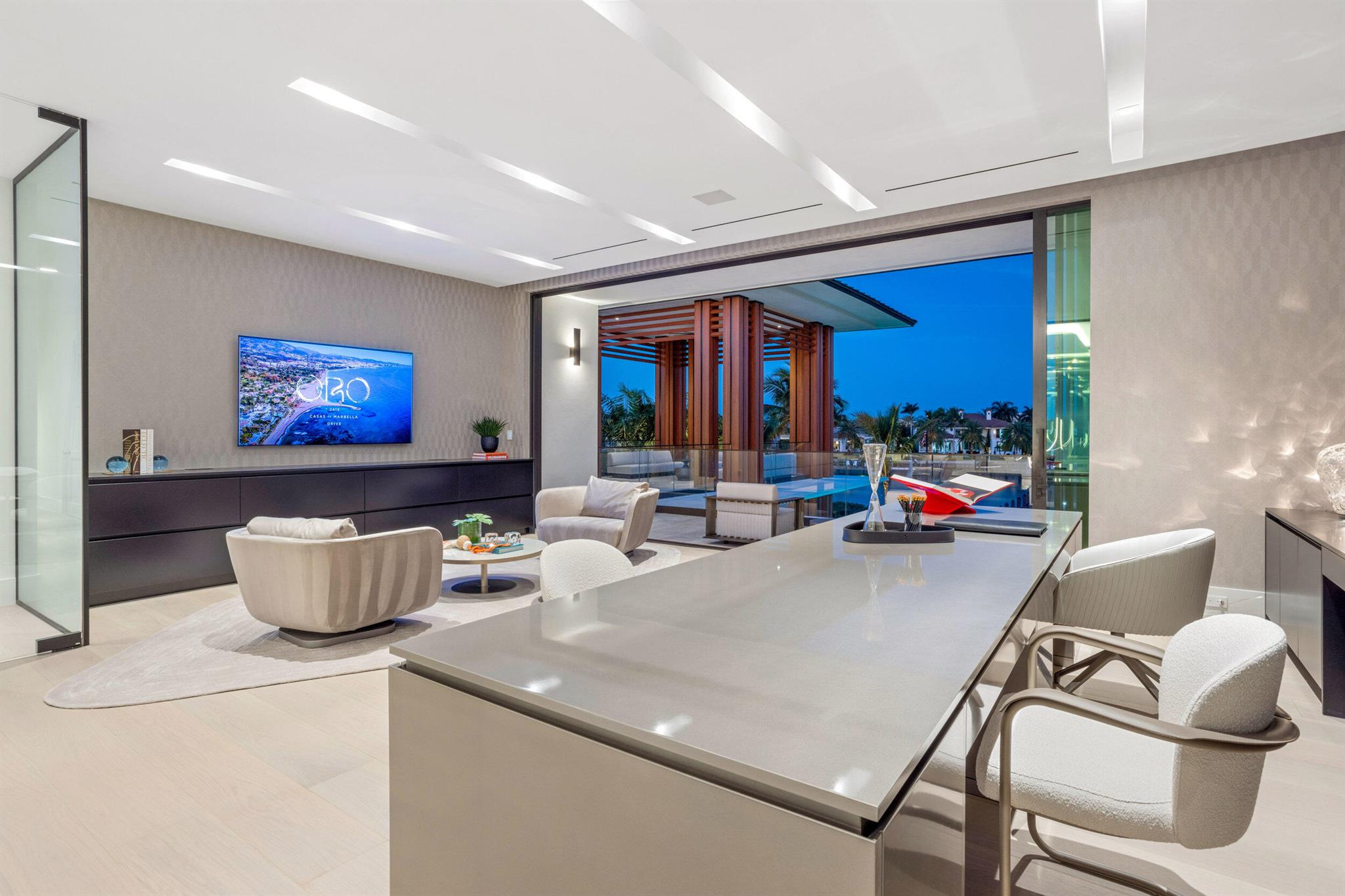 2415 Casas De Marbella Dr Palm Beach Gardens, FL 33410