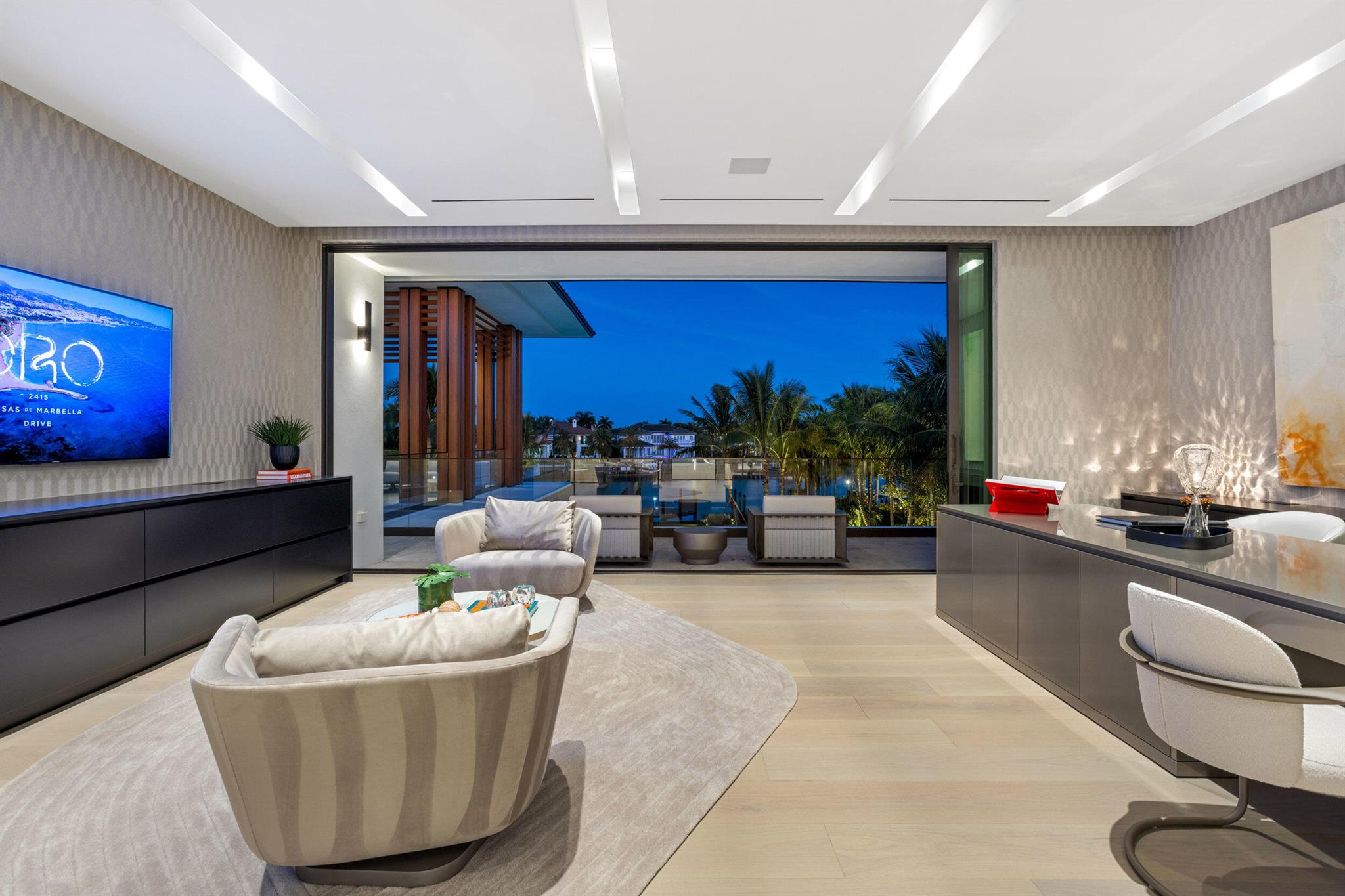 2415 Casas De Marbella Dr Palm Beach Gardens, FL 33410