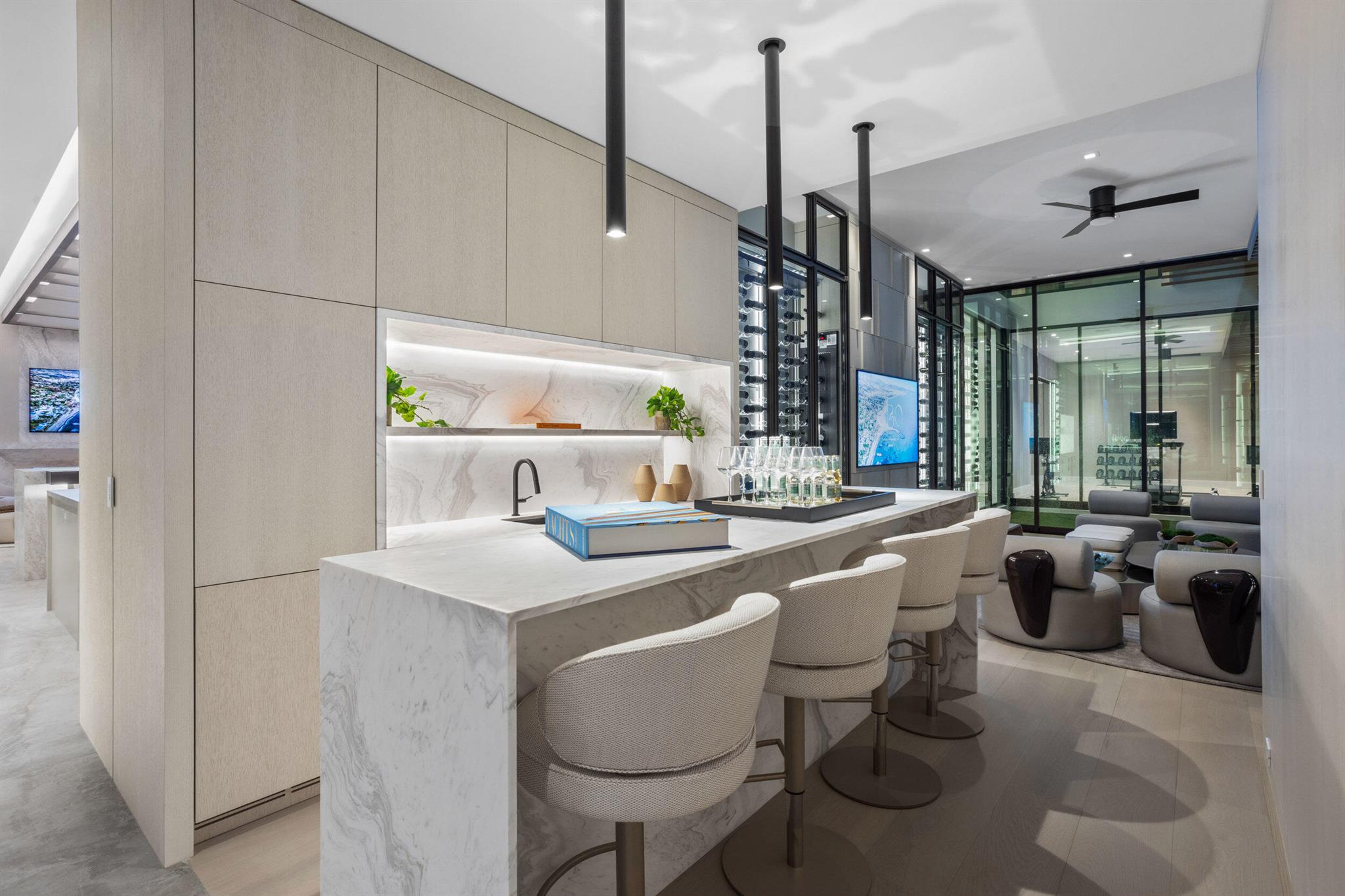 2415 Casas De Marbella Dr Palm Beach Gardens, FL 33410