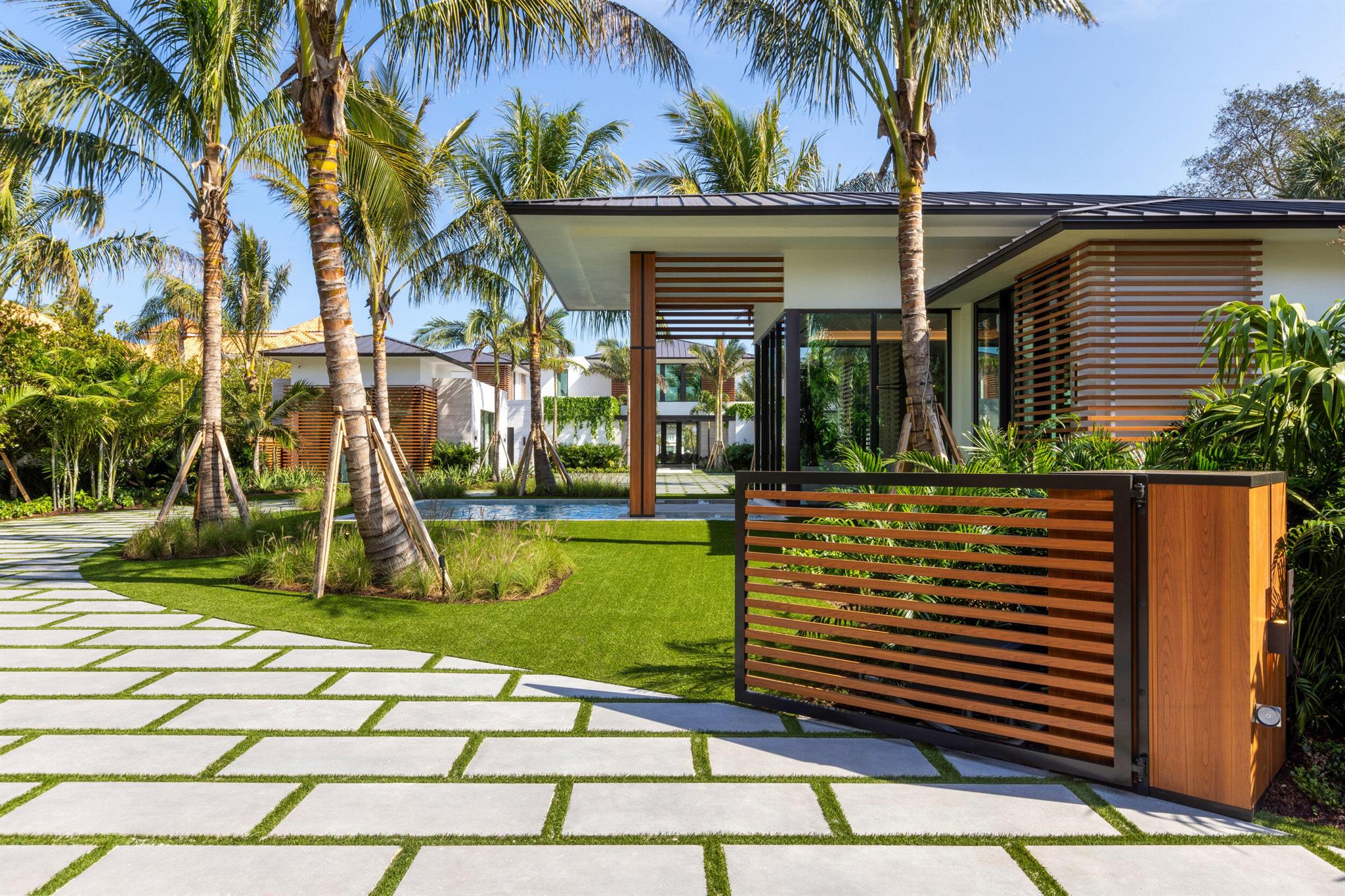 2415 Casas De Marbella Dr Palm Beach Gardens, FL 33410 2415 Casas De Marbella Dr Palm Beach Gardens, FL 33410