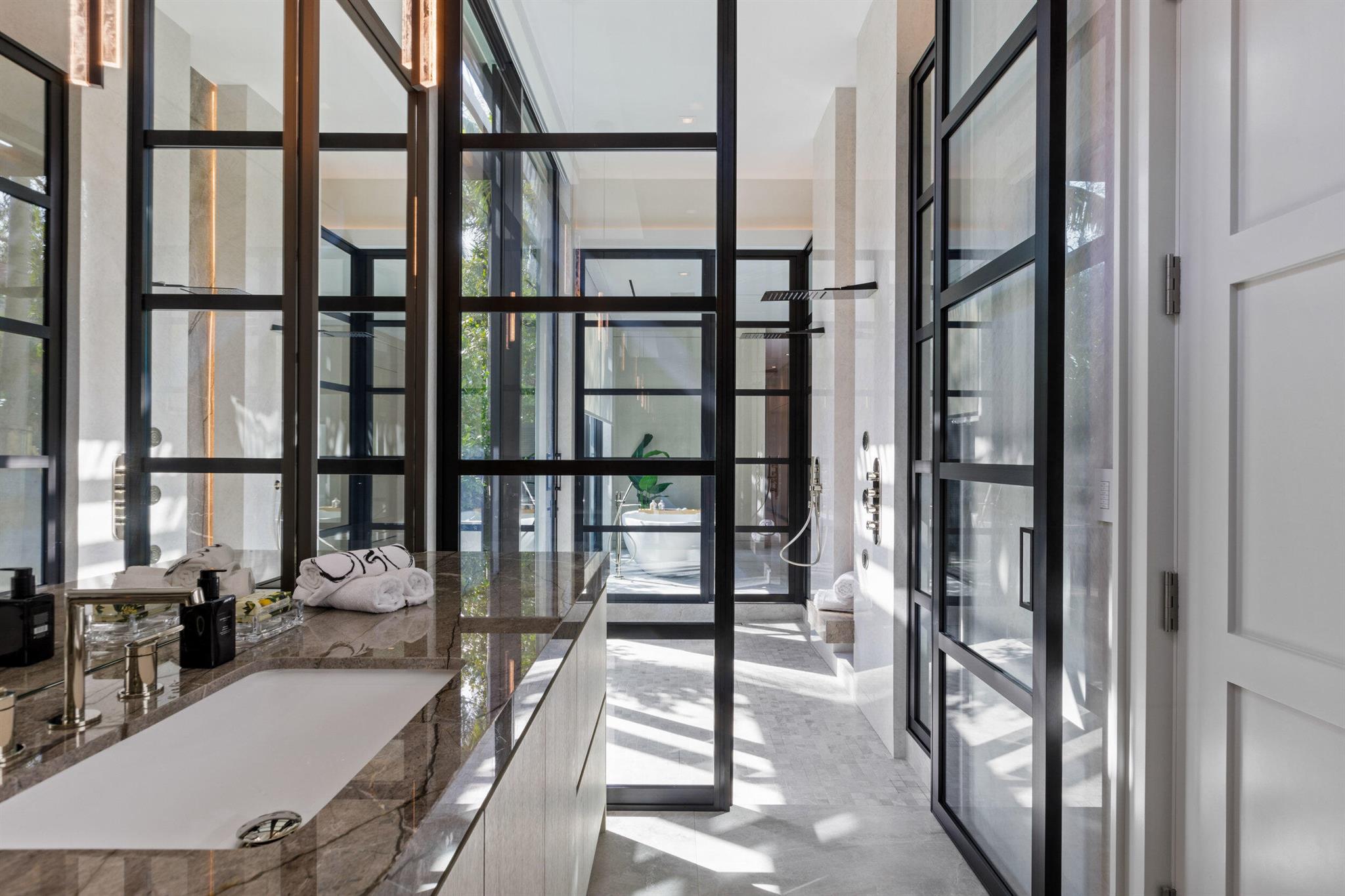 2415 Casas De Marbella Dr Palm Beach Gardens, FL 33410 2415 Casas De Marbella Dr Palm Beach Gardens, FL 33410