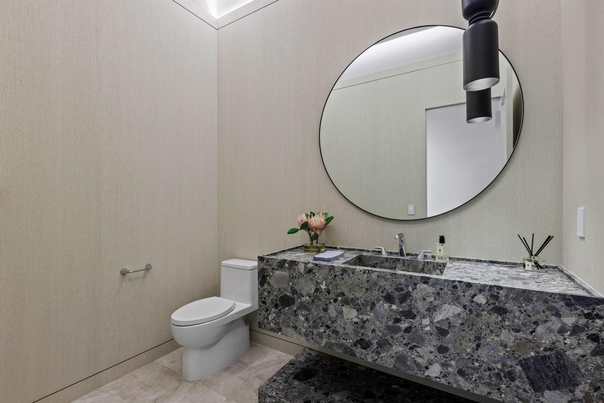 2415 Casas De Marbella Dr Palm Beach Gardens, FL 33410 2415 Casas De Marbella Dr Palm Beach Gardens, FL 33410