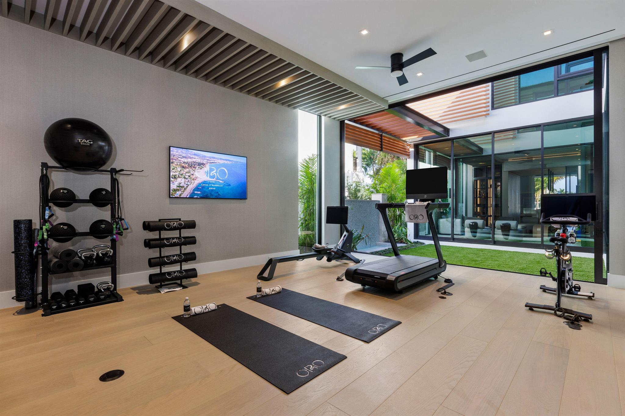 2415 Casas De Marbella Dr Palm Beach Gardens, FL 33410 2415 Casas De Marbella Dr Palm Beach Gardens, FL 33410