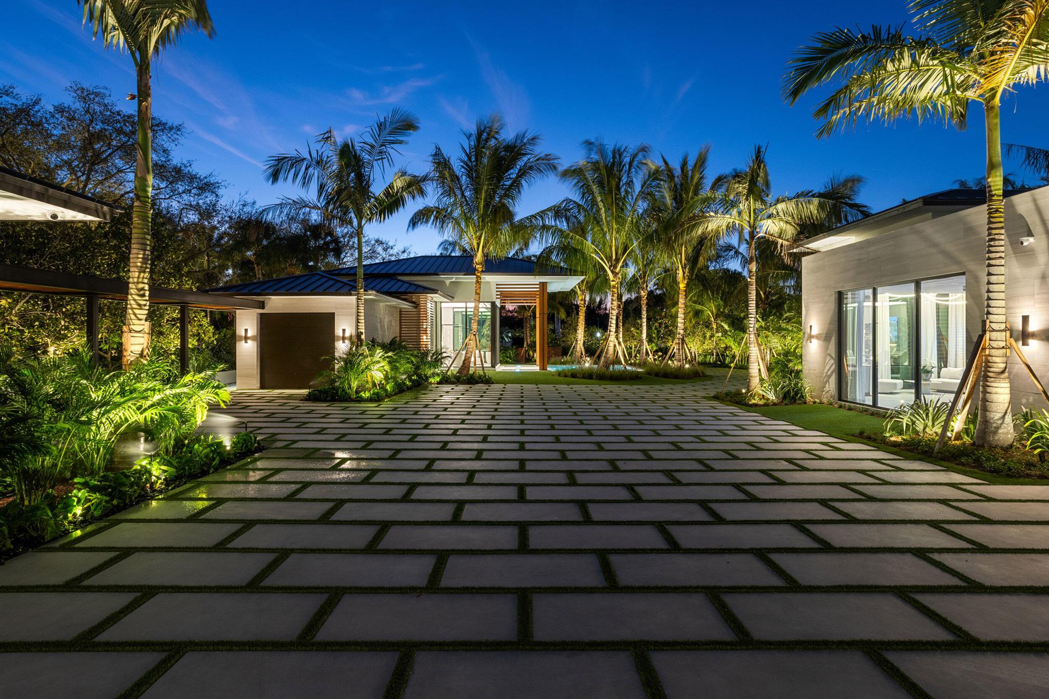 2415 Casas De Marbella Dr Palm Beach Gardens, FL 33410 2415 Casas De Marbella Dr Palm Beach Gardens, FL 33410